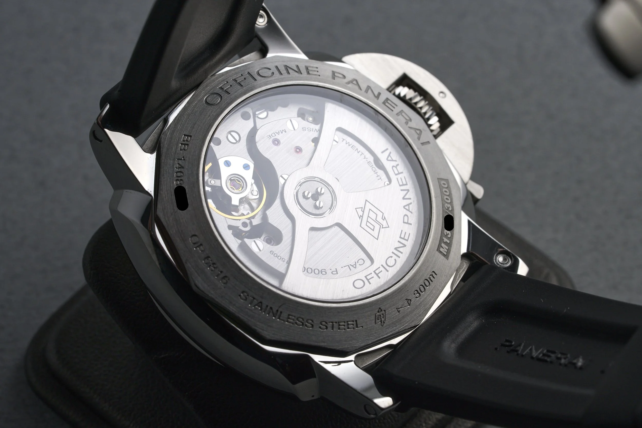 panerai-luminor.marina.boxpapers-PAM00359-sandwich.dial-2010-oysterpalace-OP2342-10.jpg