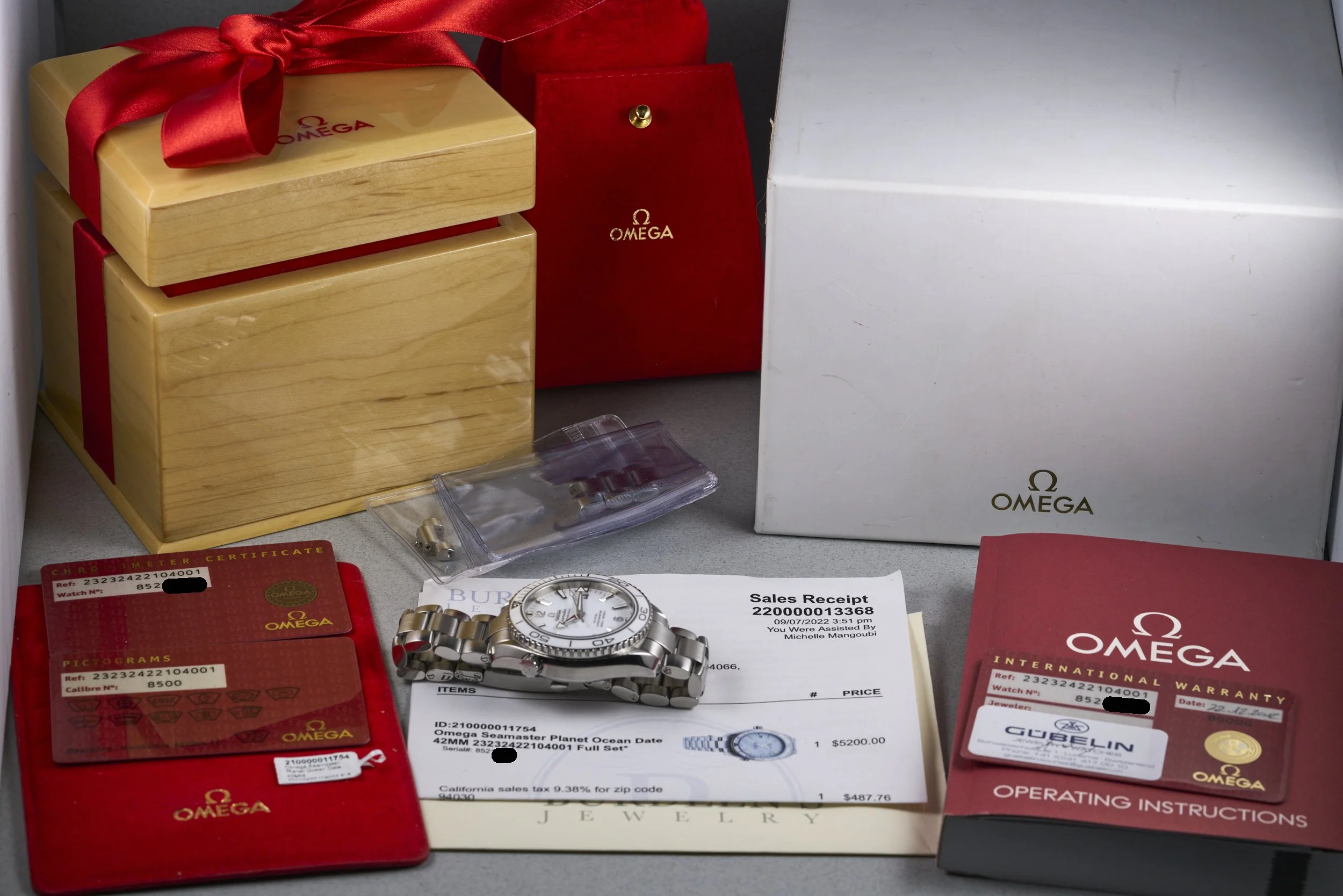 omega-seamaster-232.32.42.21.04.001-white.dial-2012-oysterpalace-OP2309-10.jpg