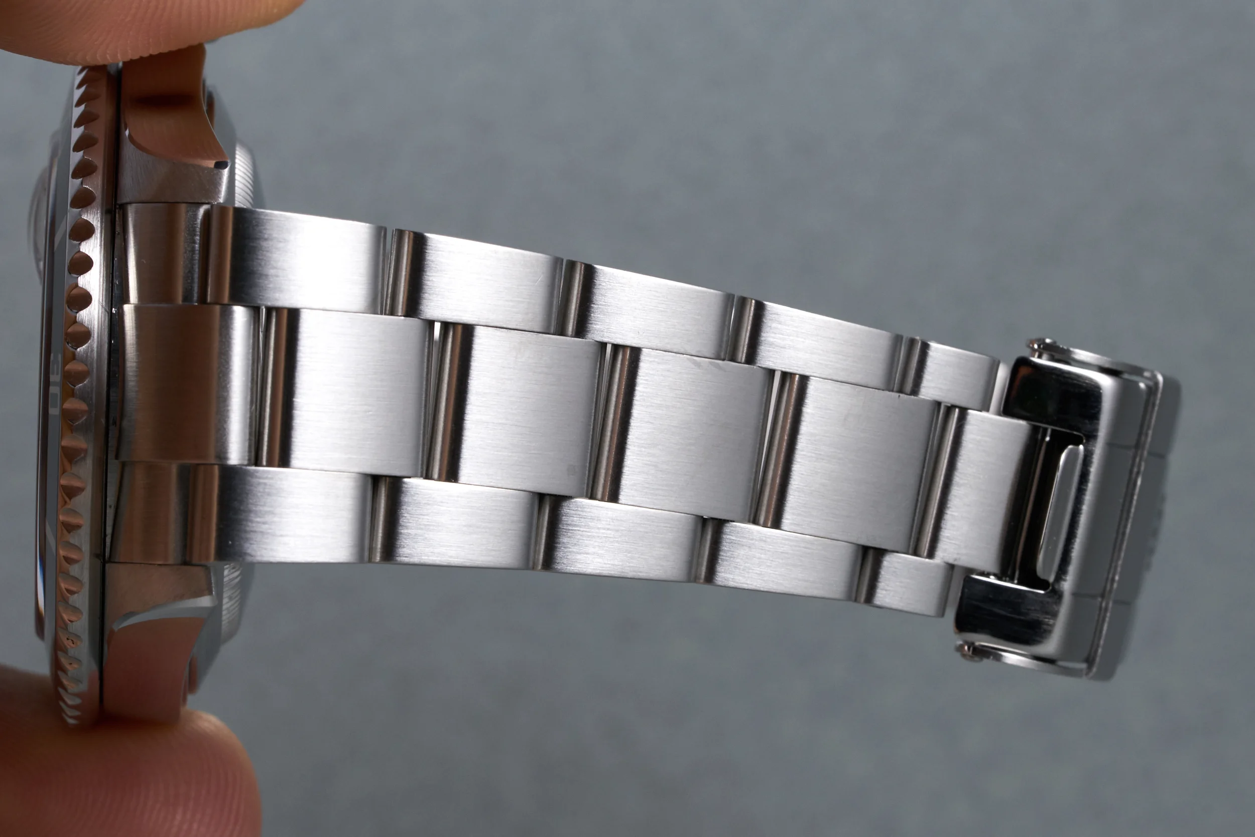 rolex-submariner-16610-luminova.dial-2006.z.serial-OP1021-07.jpg