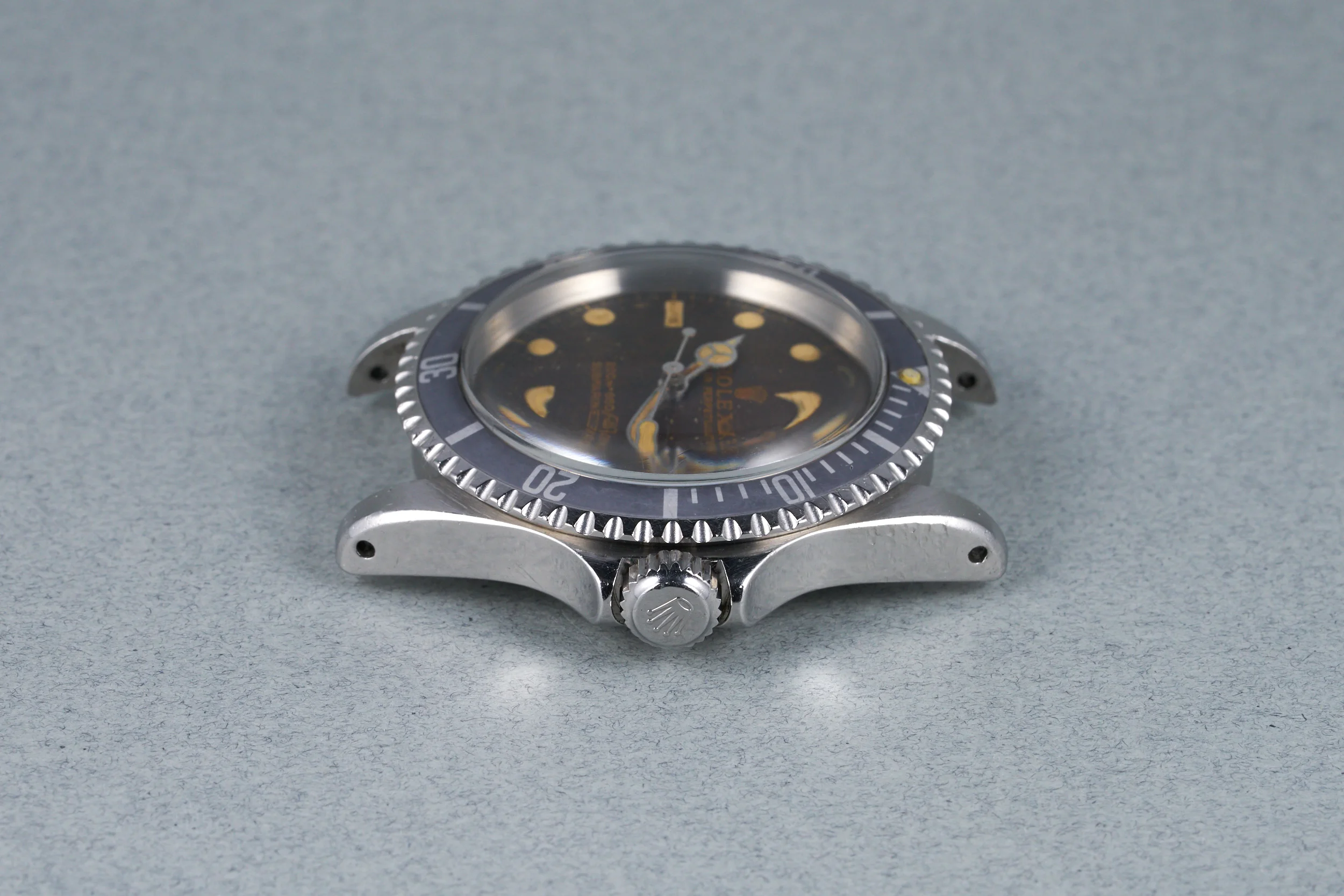 rolex-submariner-5513-gilt.aged.dial-1.1mill-OP1077-13.jpg