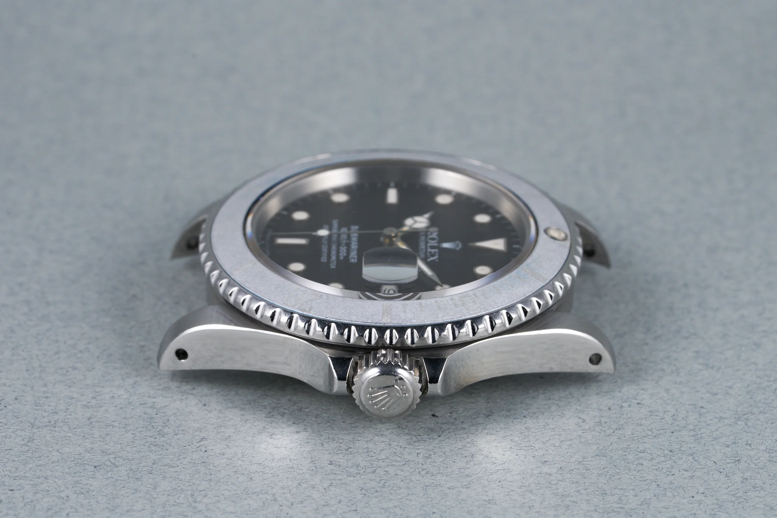 rolex-submariner-16800-wgsurround.dial-9.2mill-OP1098-11.jpg