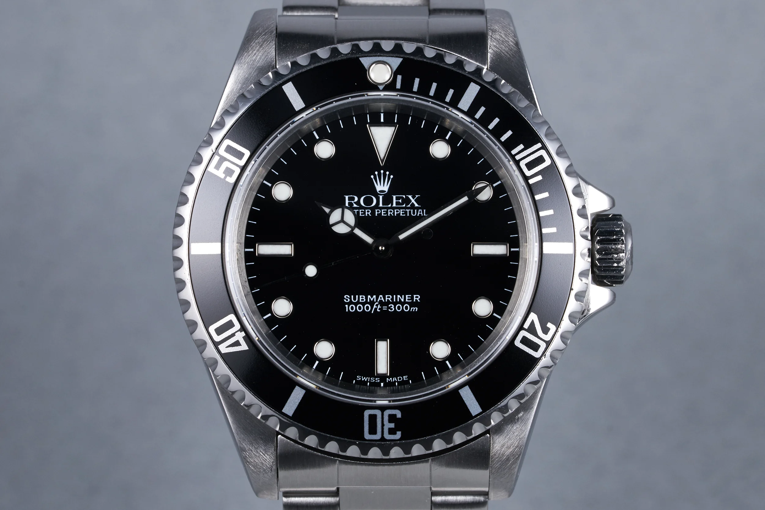 rolex-submariner-14060-luminova.dial-1999.a-OP1271-01.jpg
