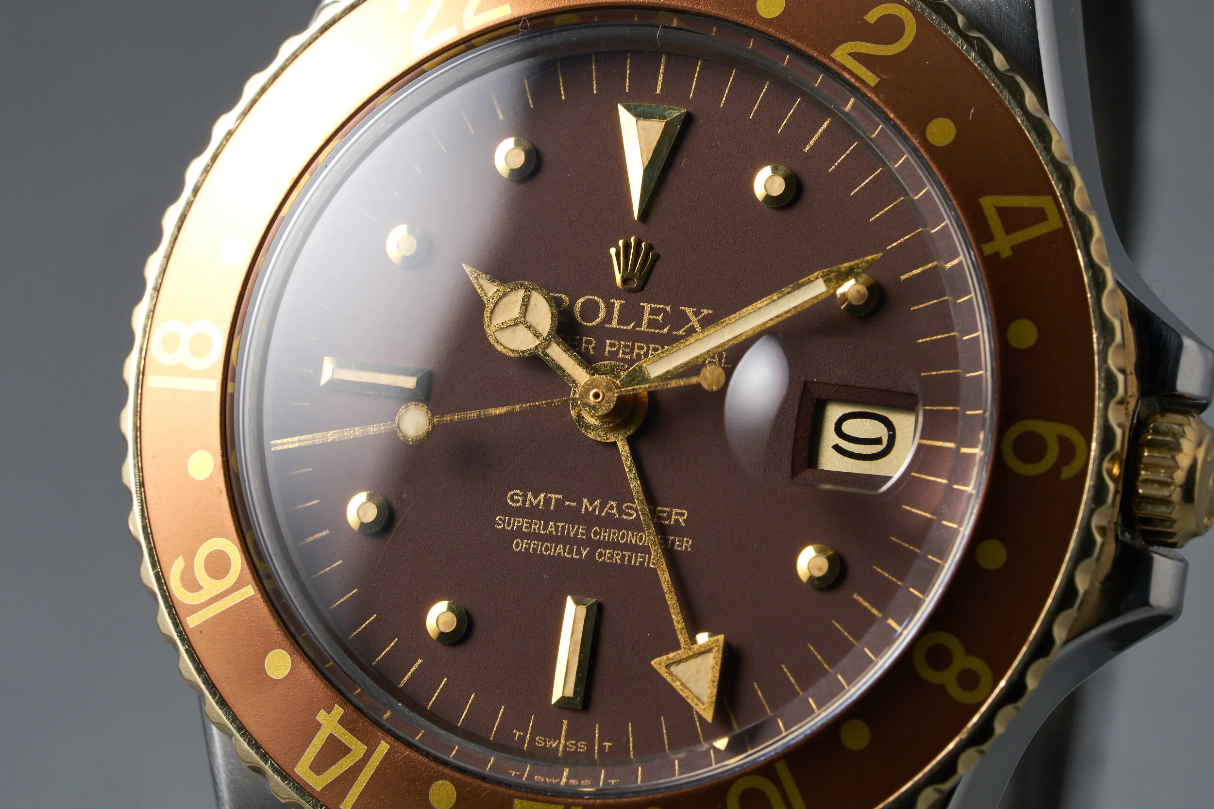 rolex-gmt.twotone-1675-rootbeer.nipple.dial-2.8mill-oysterpalace-OP1425-05.jpg