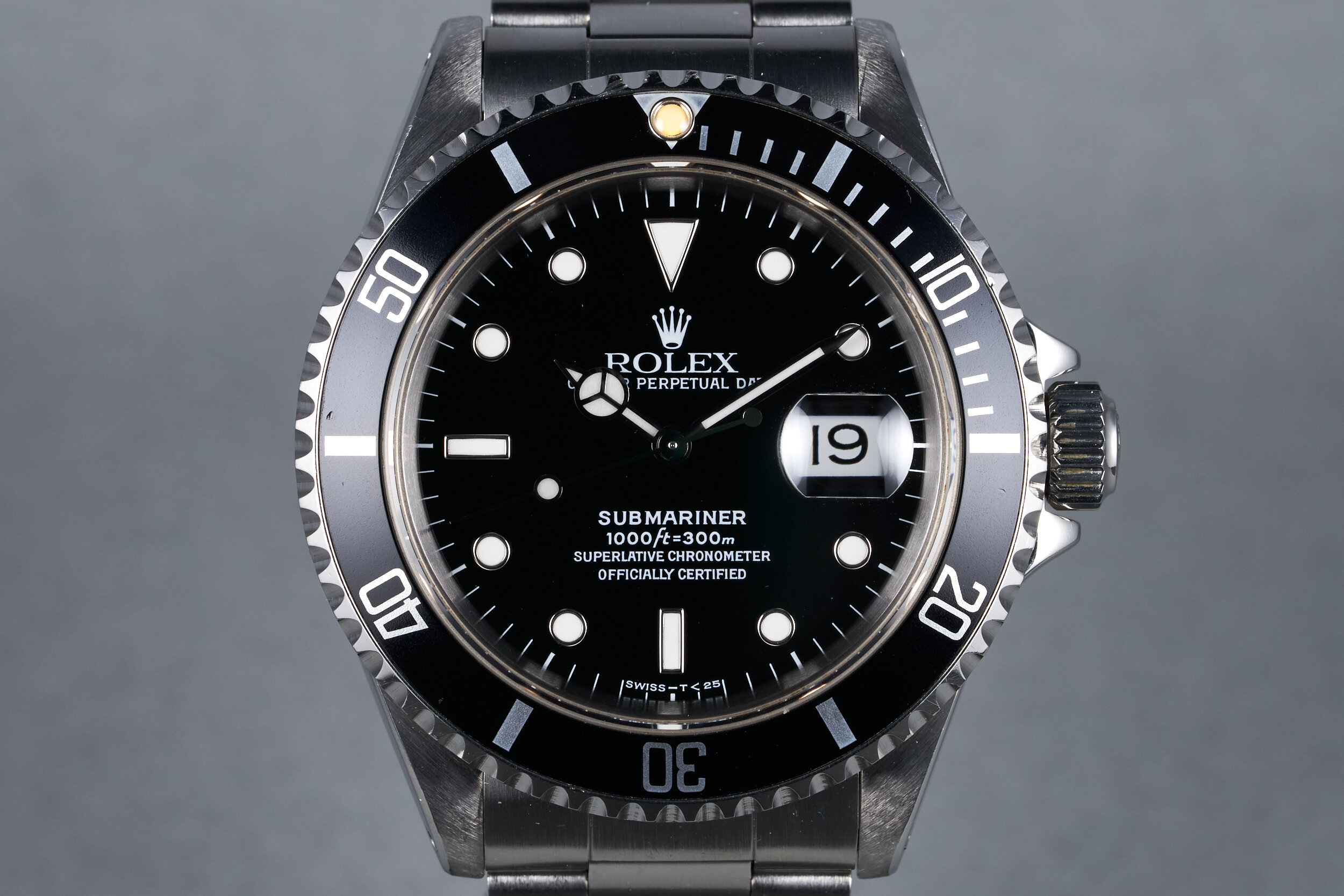 1991 Rolex Submariner Ref: 16610