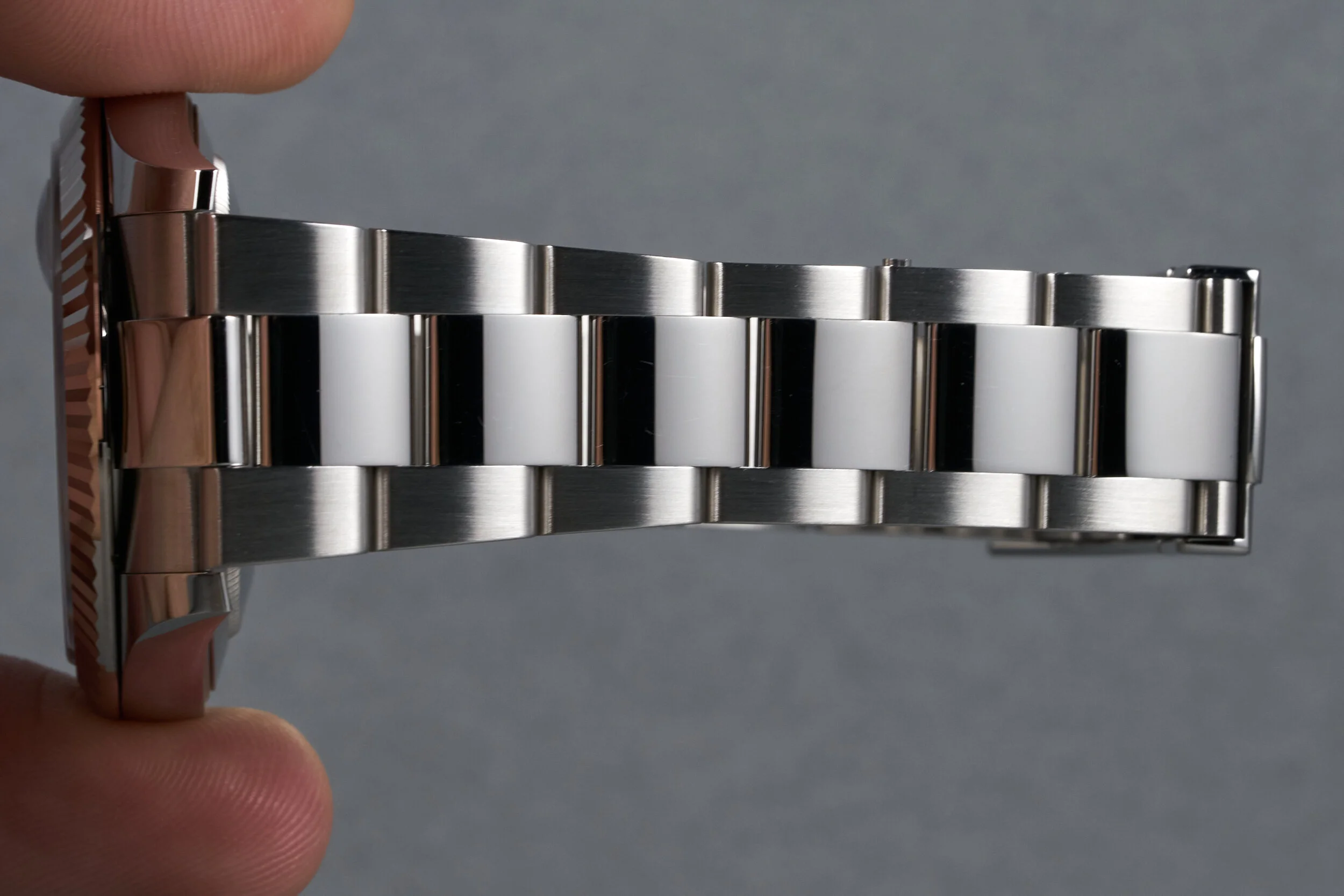 rolex-datejust41.boxpapers-126334-blue.dial-2020-oysterpalace-OP1561-08.jpg
