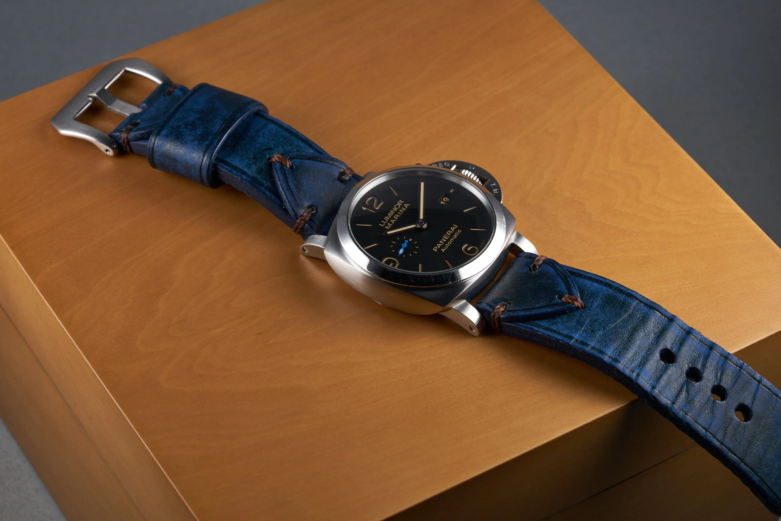 panerai-luminor.marina.boxpapers-PAM01312-black.dial-2019-oysterpalace-OP1766-09.jpg