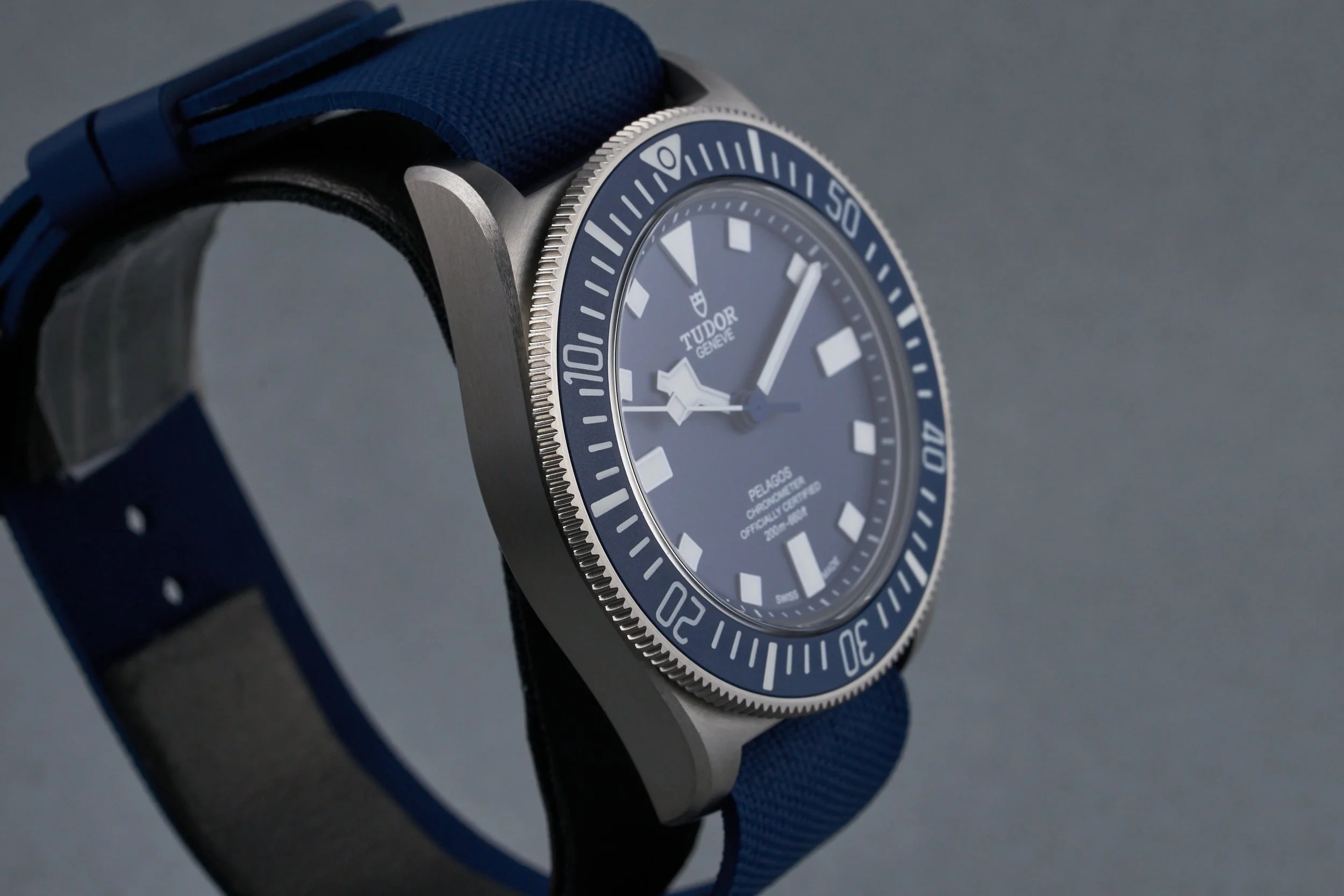tudor-pelagos.fxd.boxpapers-25707B.23-blue.dial-2023-oysterpalace-OP1855-05.jpg