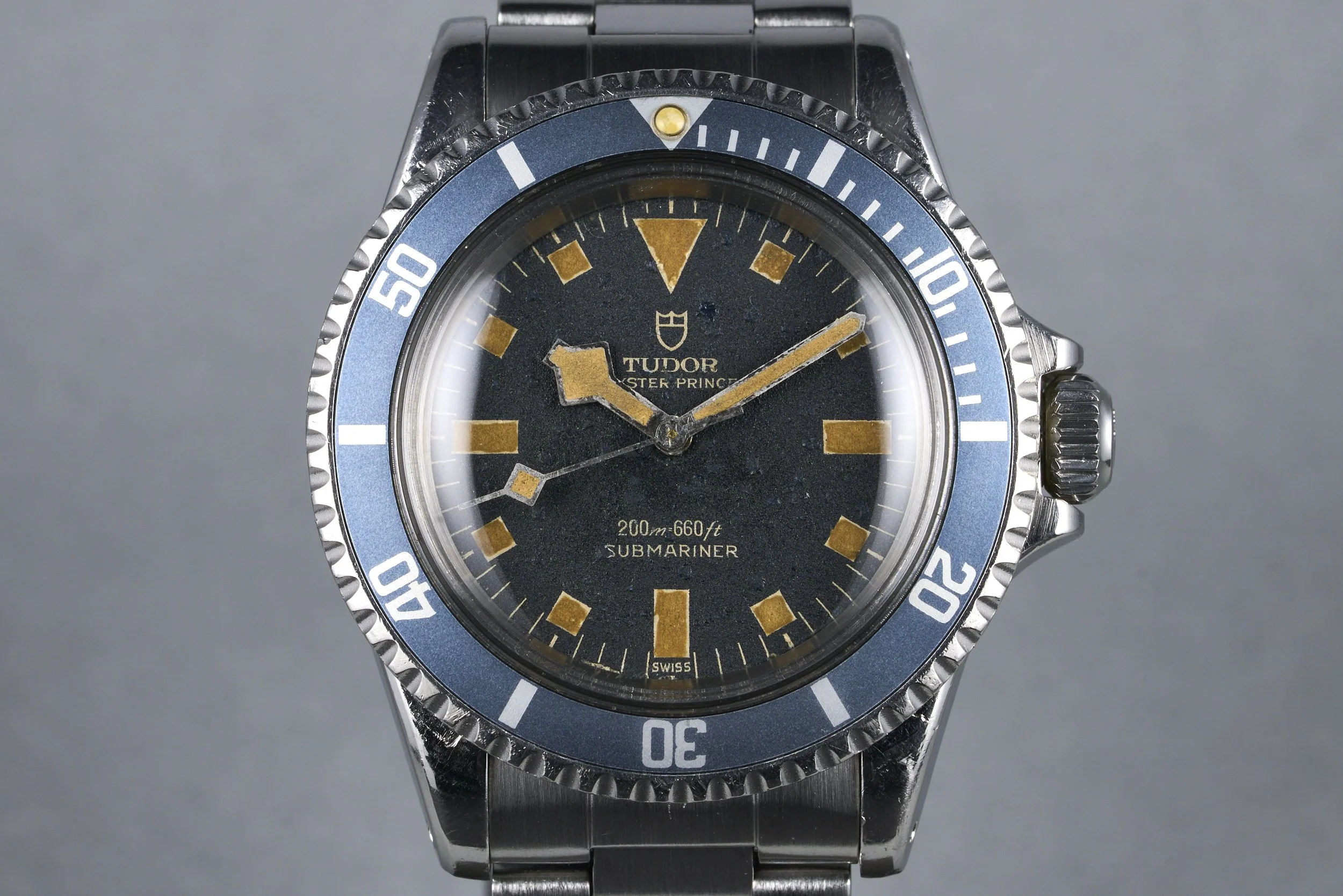 tudor-submariner-7016-blue.snowflake.dial-780xxx-oysterpalace-OP2268-01.jpg