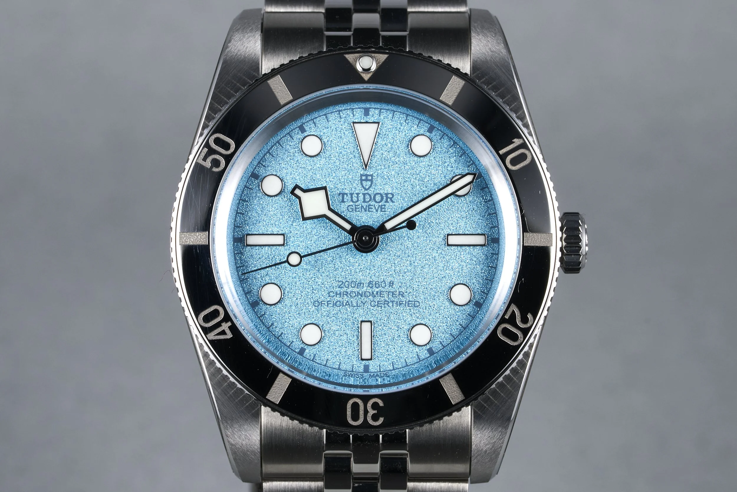 tudor-blackbay54.boxpaper-79000-blue.dial-2025-oysterpalace-OP2181-01.jpg