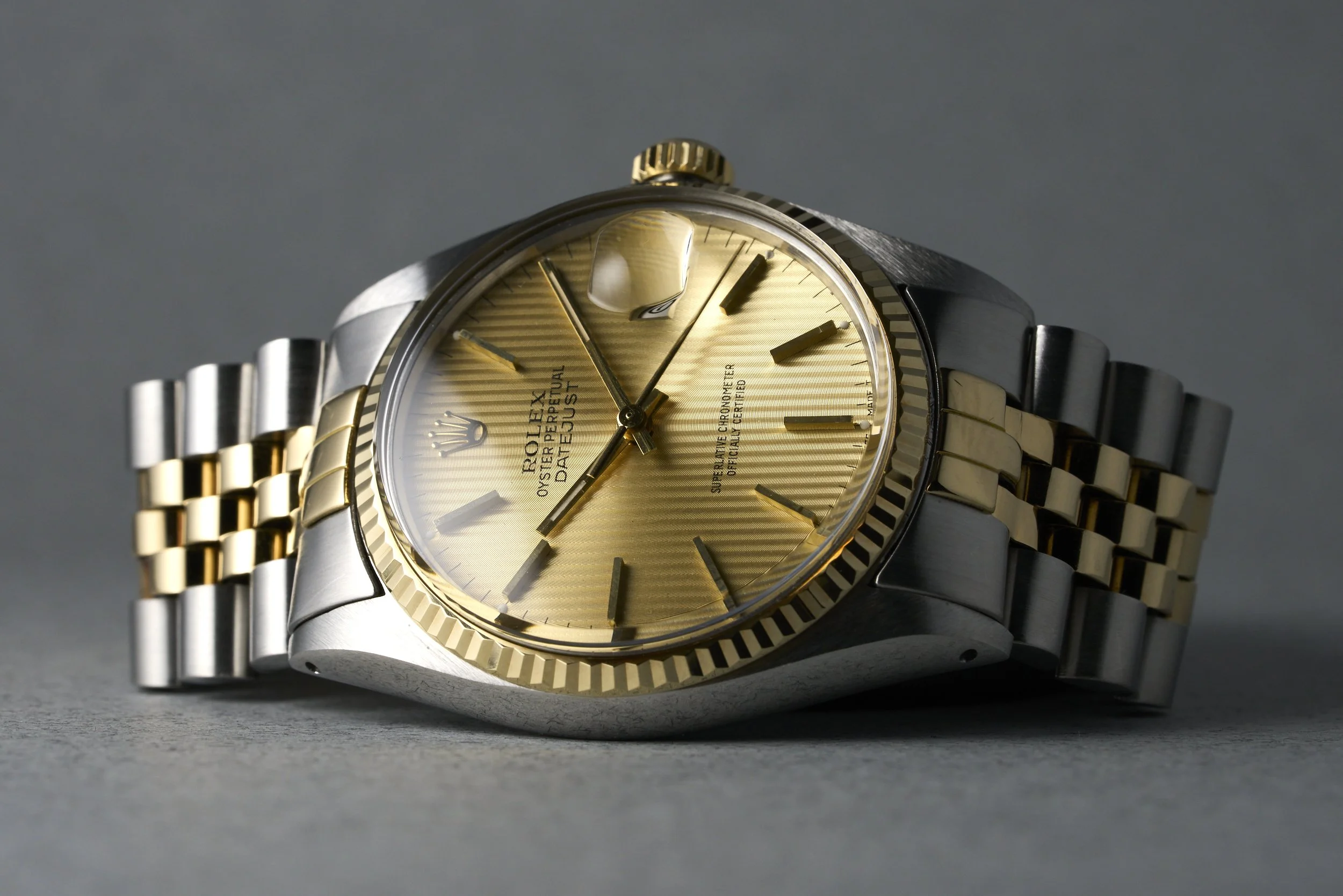 rolex-datejust.twotone-16013-champagne.tapestry.dial-5.5mill-oysterpalace-OP2191-14.jpg