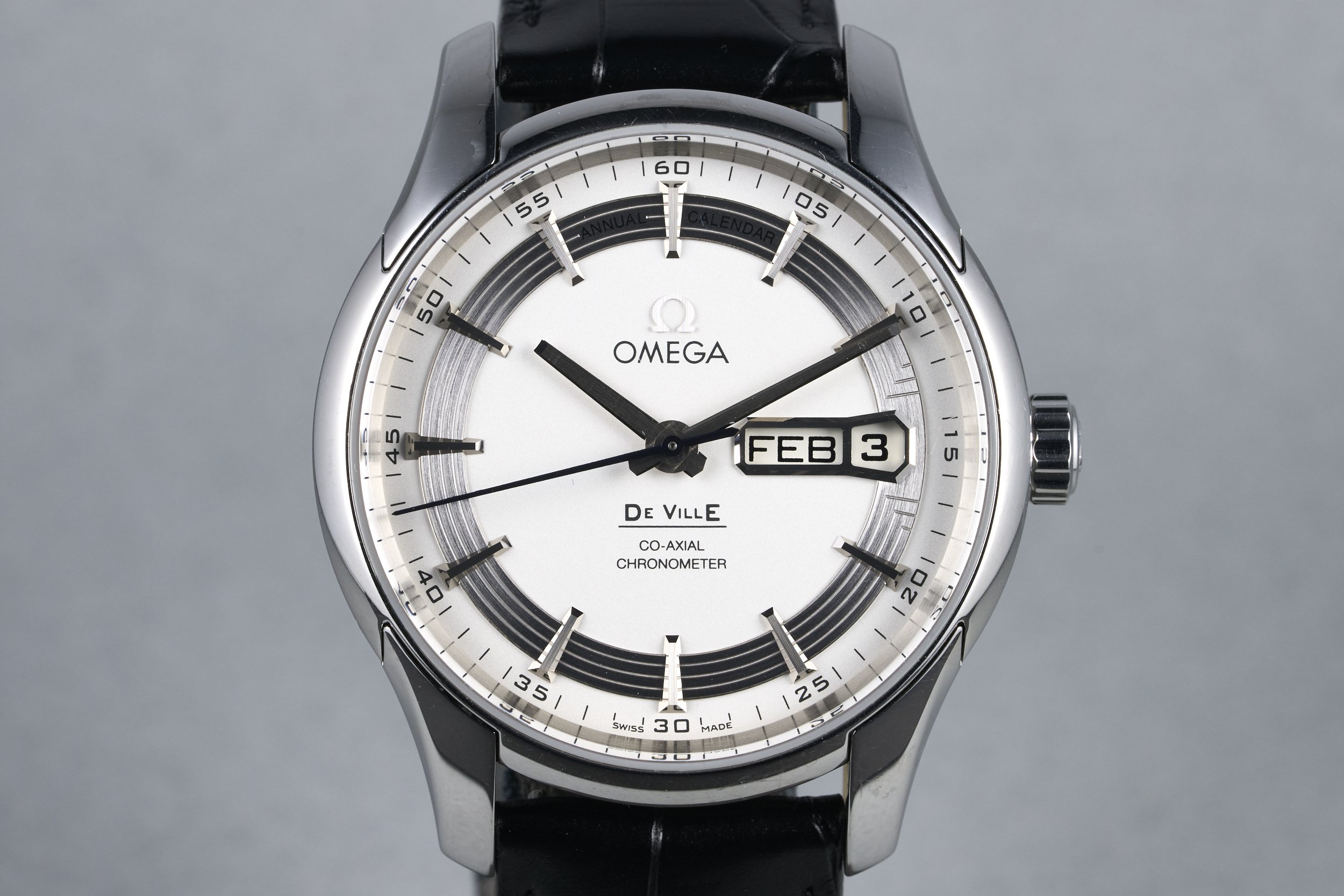 omega-DeVille.hour.vision.boxpapers-431.33.41.22.02.001-silver.dial-2019-oysterpalace-OP2323-01.jpg