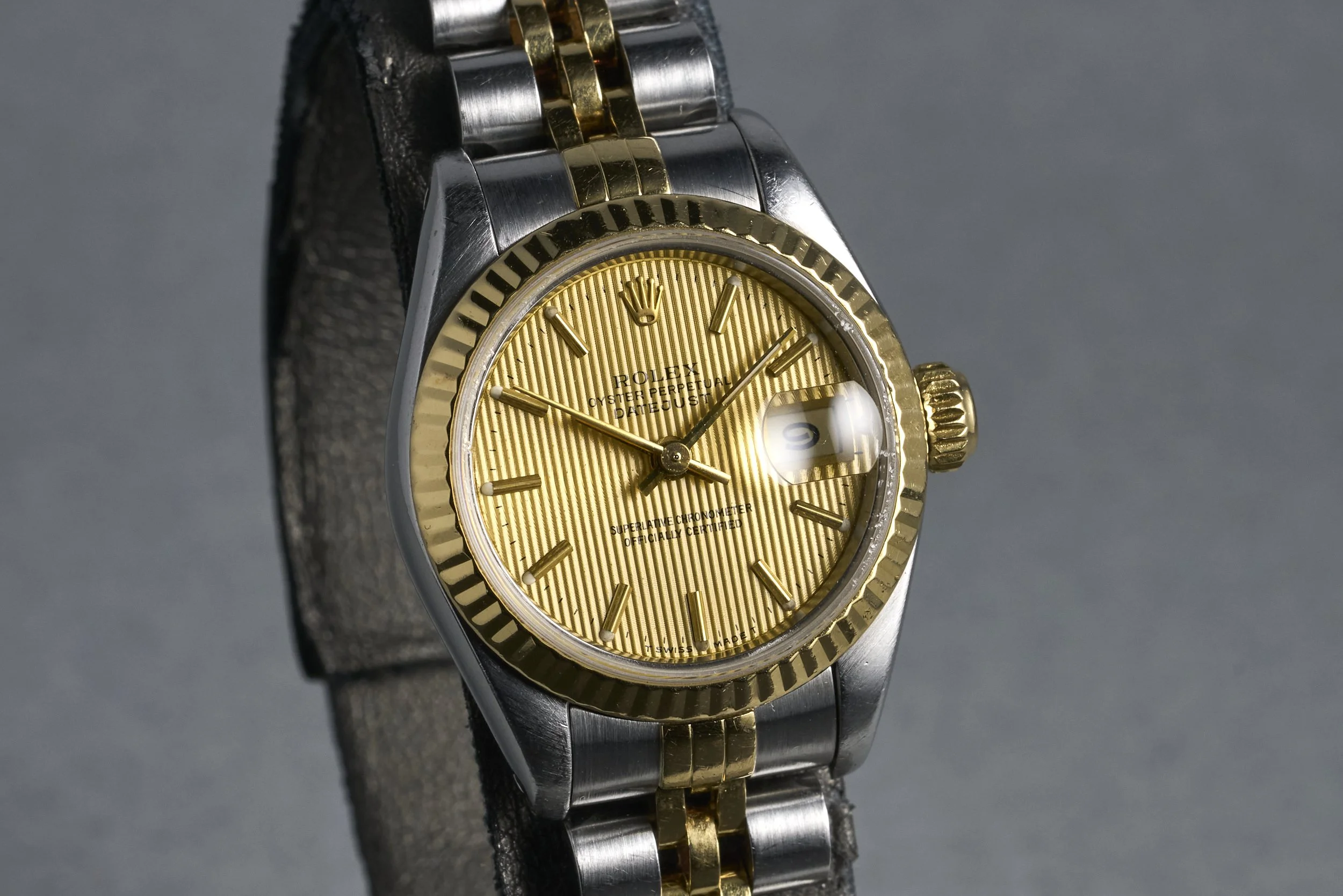 rolex-datejust.ladies-69173-champagne.tapestry.dial-1987-oysterpalace-OP2301-02.jpg