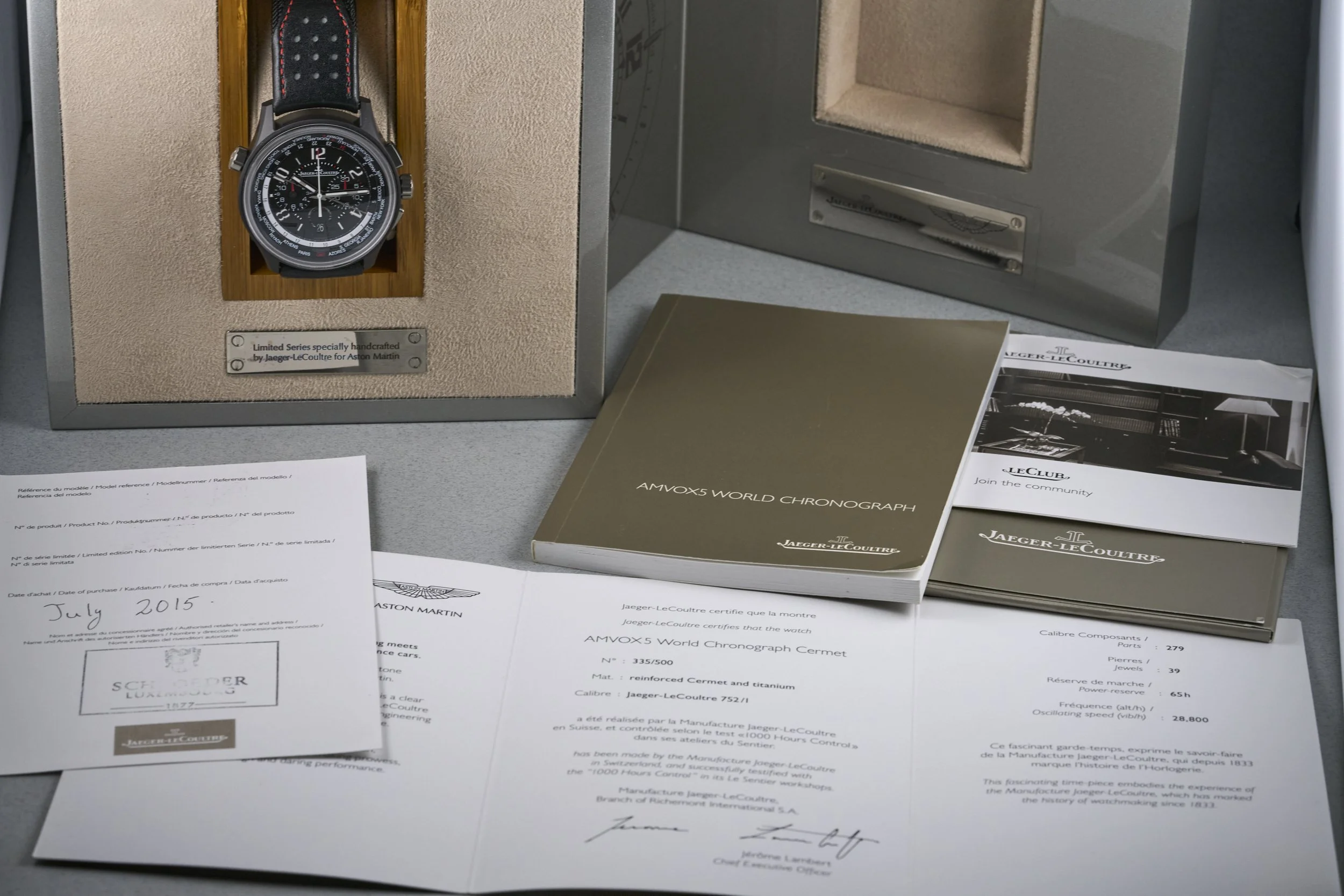 jlc-amvox5worldchronograph.boxpaper-193.a.c2-black.dial-2015-oysterpalace-OP2175-11.jpg