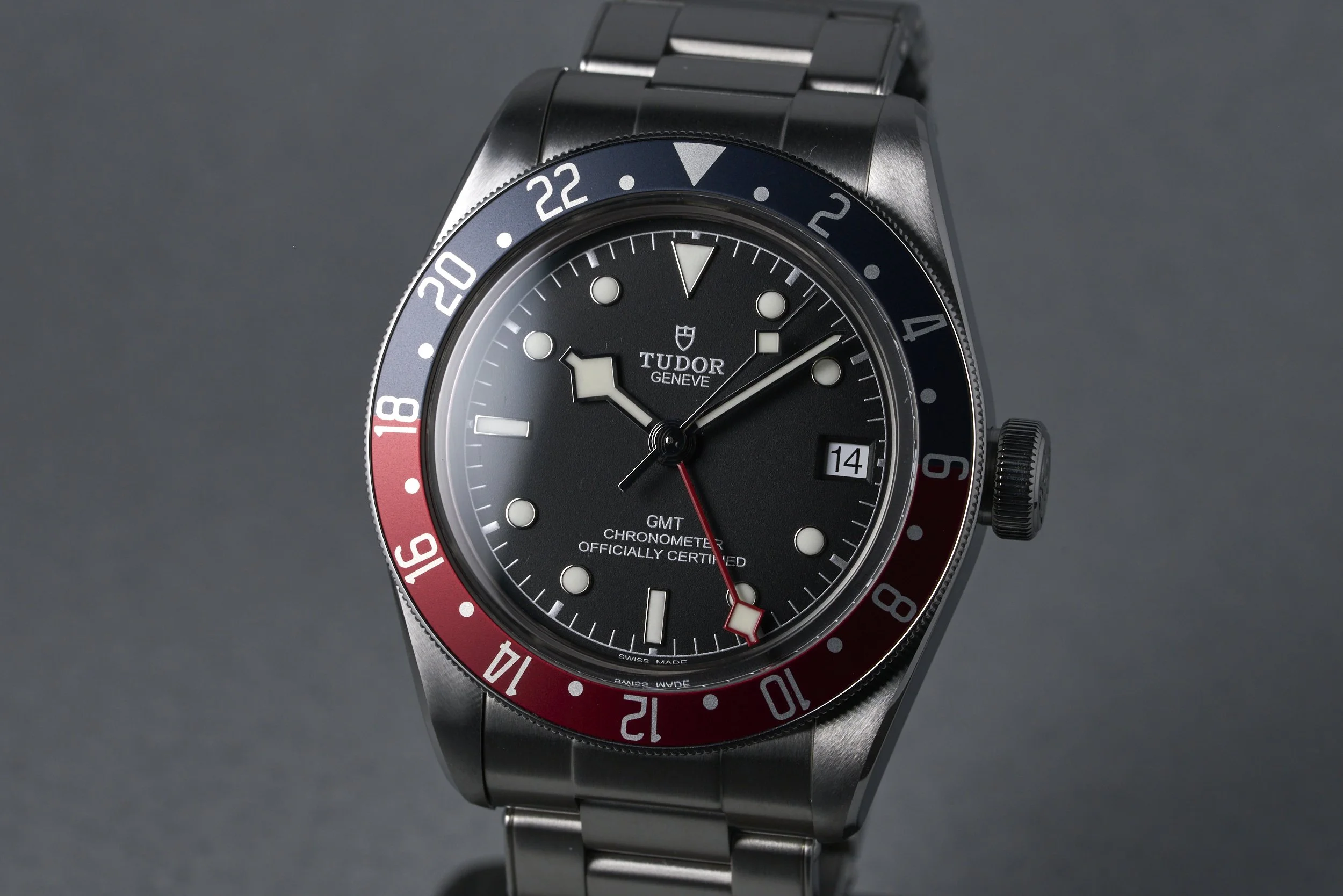 tudor-blackbay.gmt.boxpapers-79830RB-black.dial-2018-oysterpalace-OP2225-03.jpg