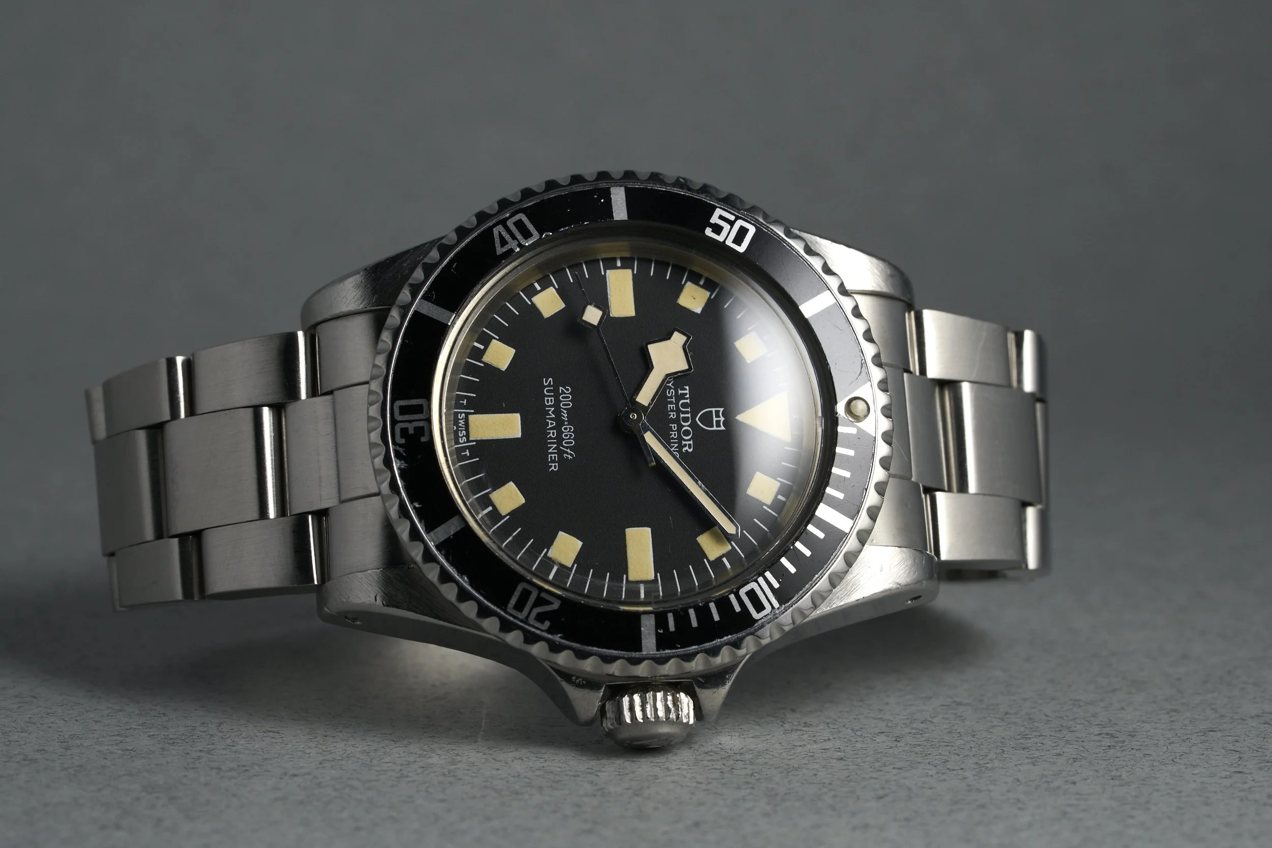 tudor-submariner-94010-black.dial-1979-oysterpalace-OP2223-17.jpg