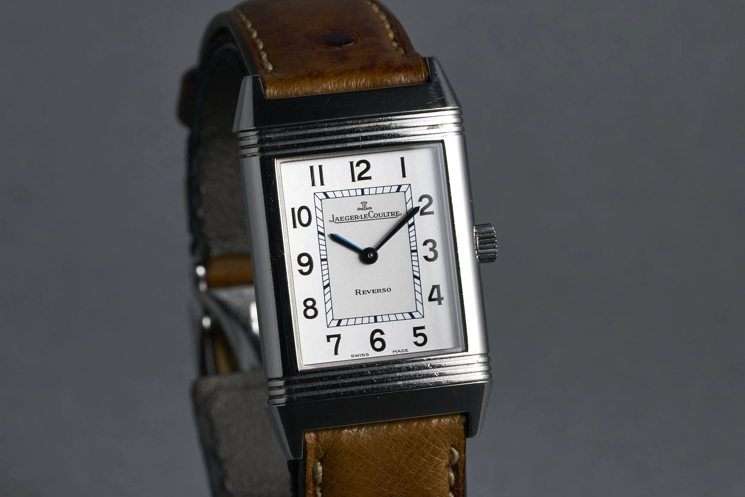 jlc-reverseo.classique-252.8.86-silver.dial-2000s-oysterpalace-OP2238-02.jpg