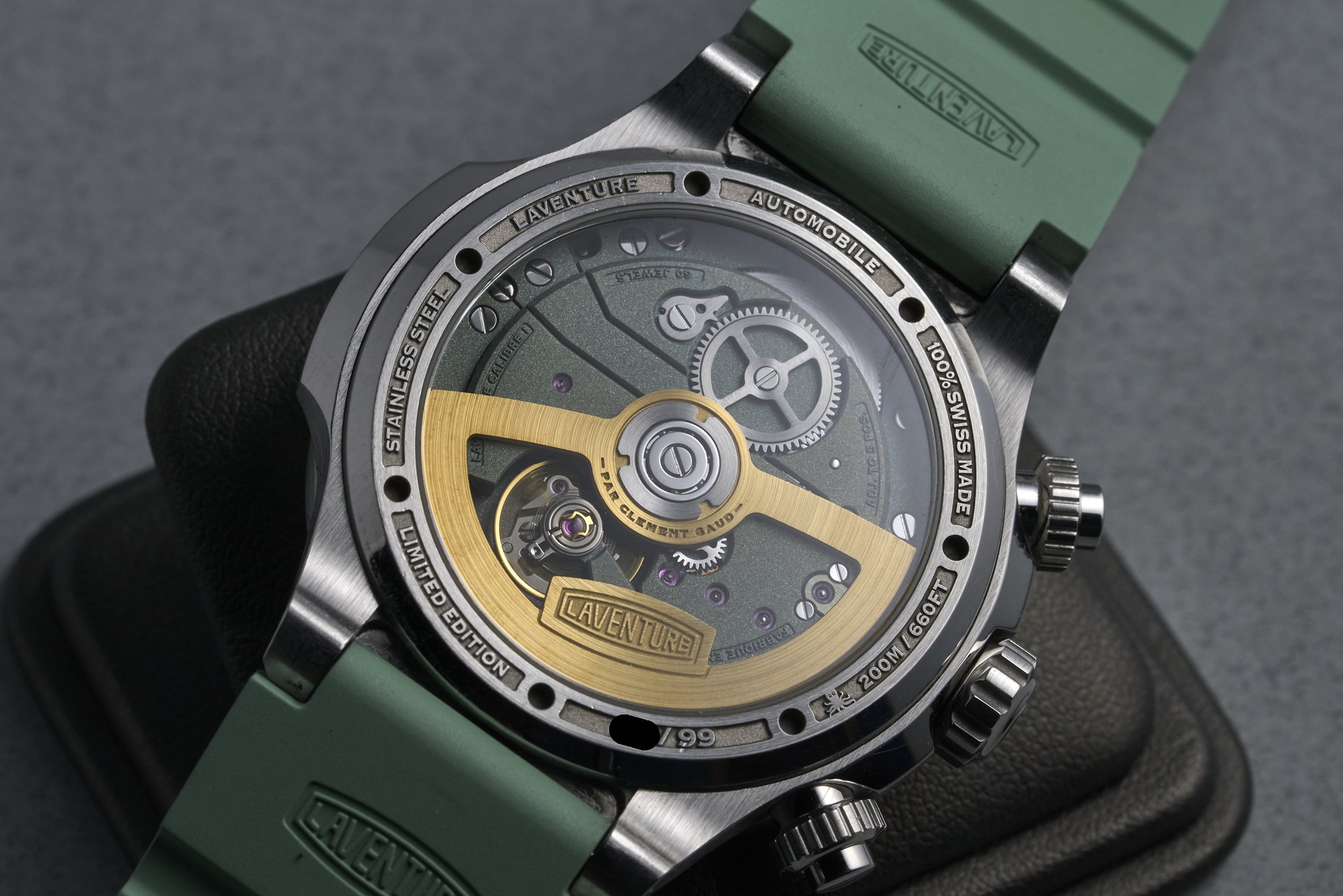 laventure-automobile.boxpapers-chrono-white.dial-2023-oysterpalace-OP2308-08.jpg