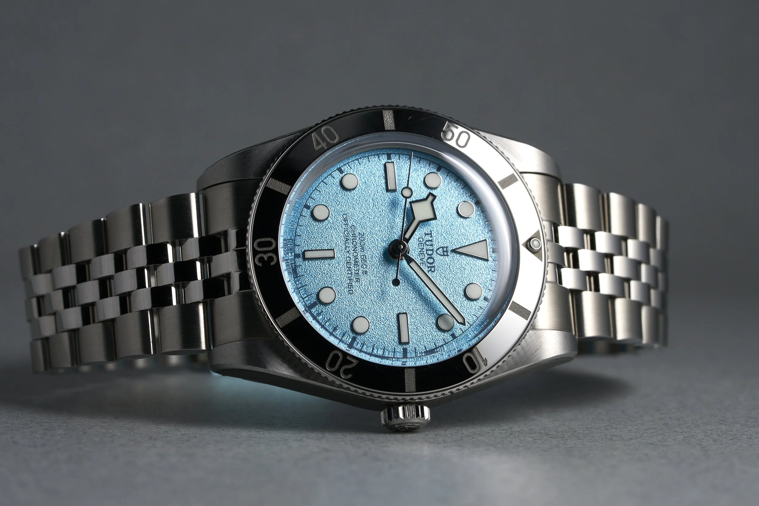 tudor-blackbay54.boxpaper-79000-blue.dial-2025-oysterpalace-OP2181-11.jpg