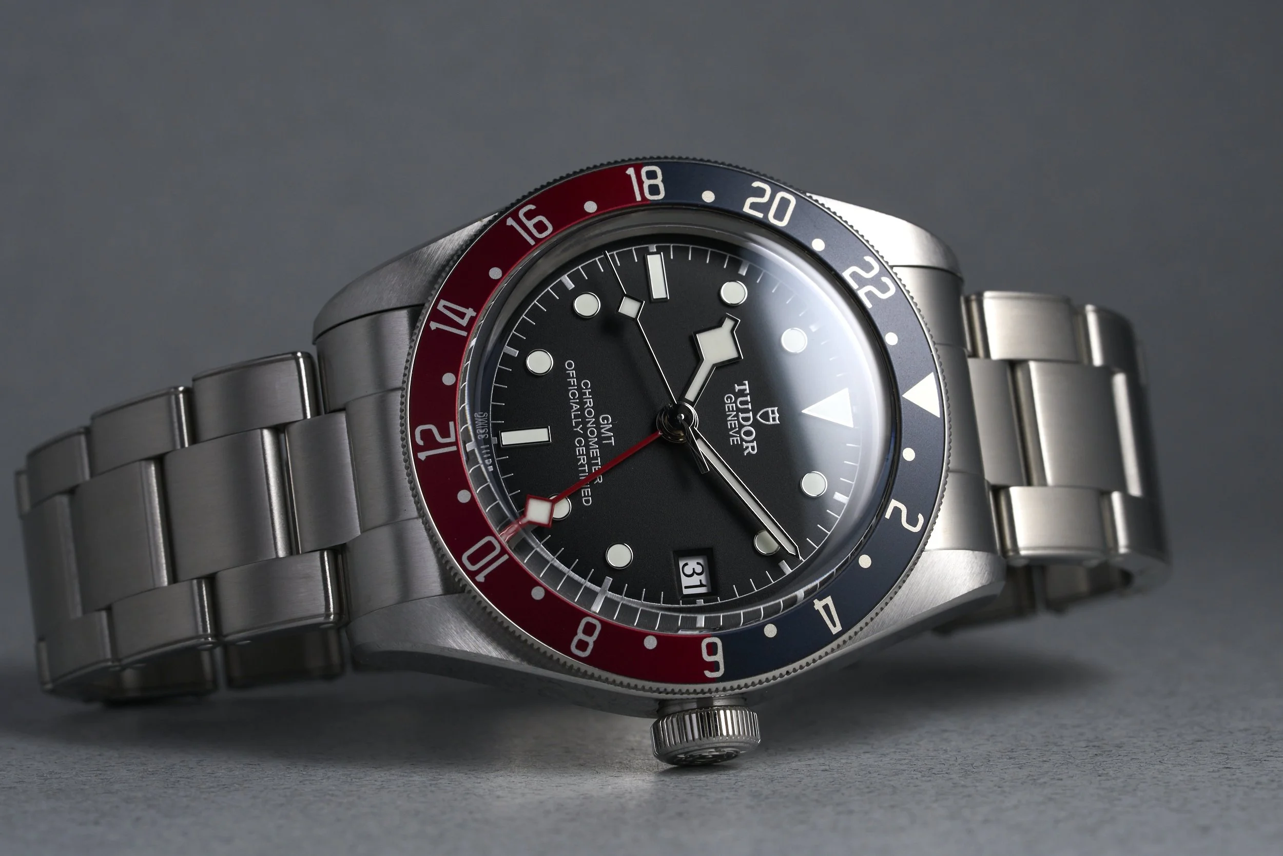 tudor-black.bay.gmt.boxpapers-79830RB-black.dial-2018-oysterpalace-OP2285-12.jpg