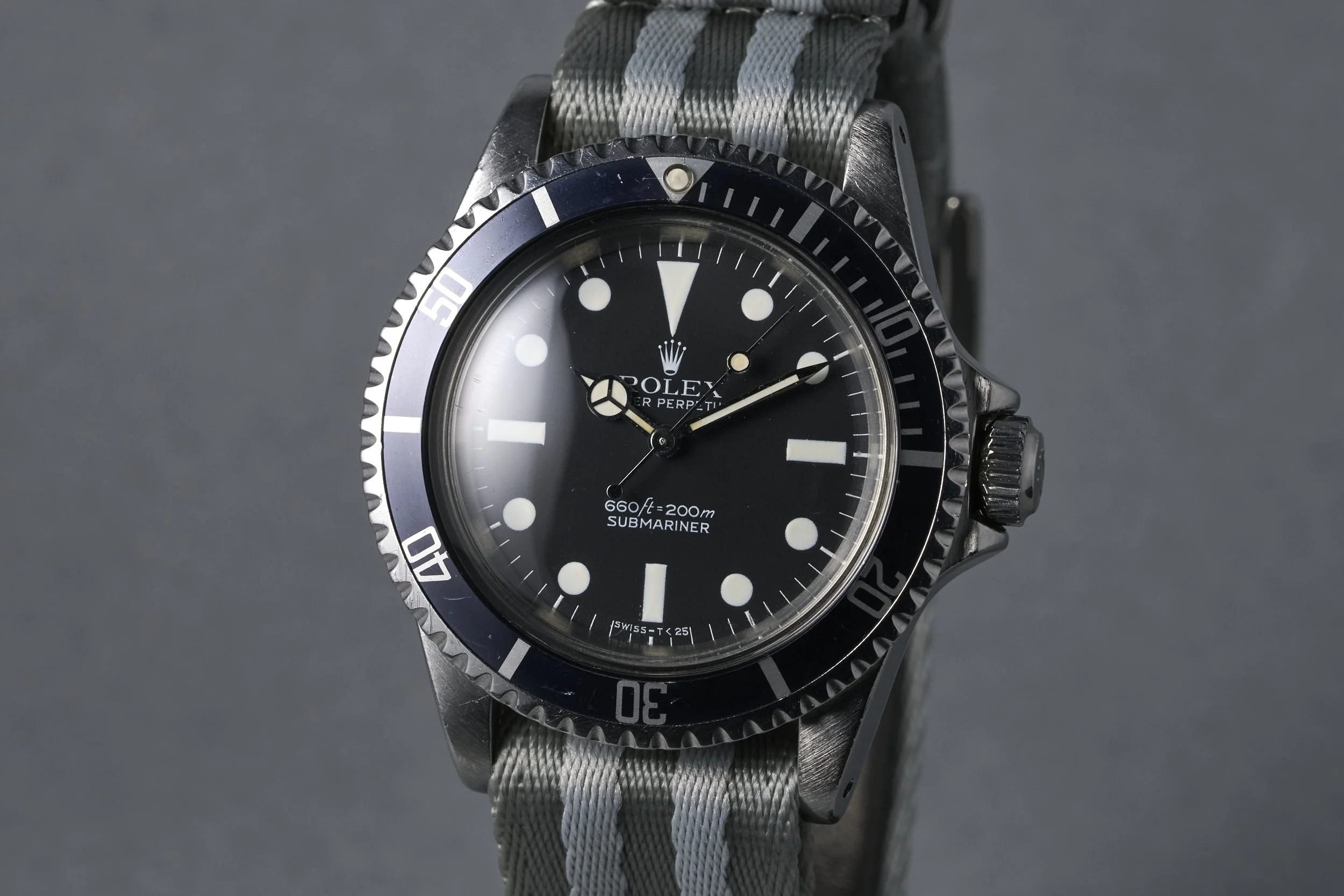 rolex-submariner-5513-mk1.maxidial-5.5mill-oysterpalace-OP2300-03.jpg