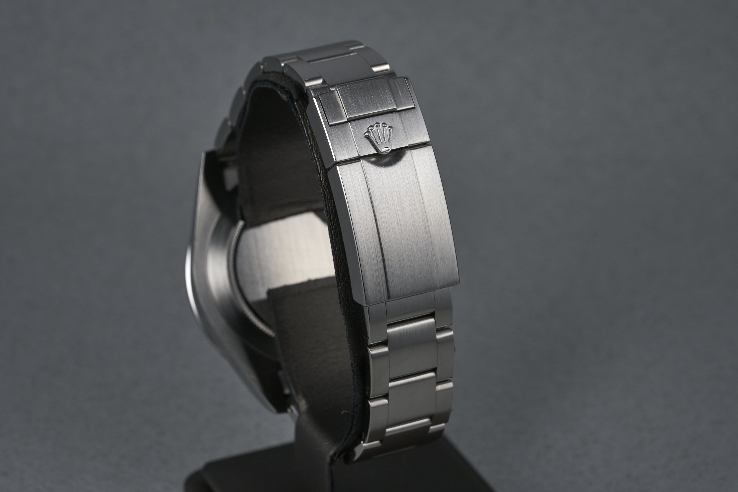 rolex-explorer2.boxpapers-216570-white.dial-2017-oysterpalace-OP2124-07.jpg
