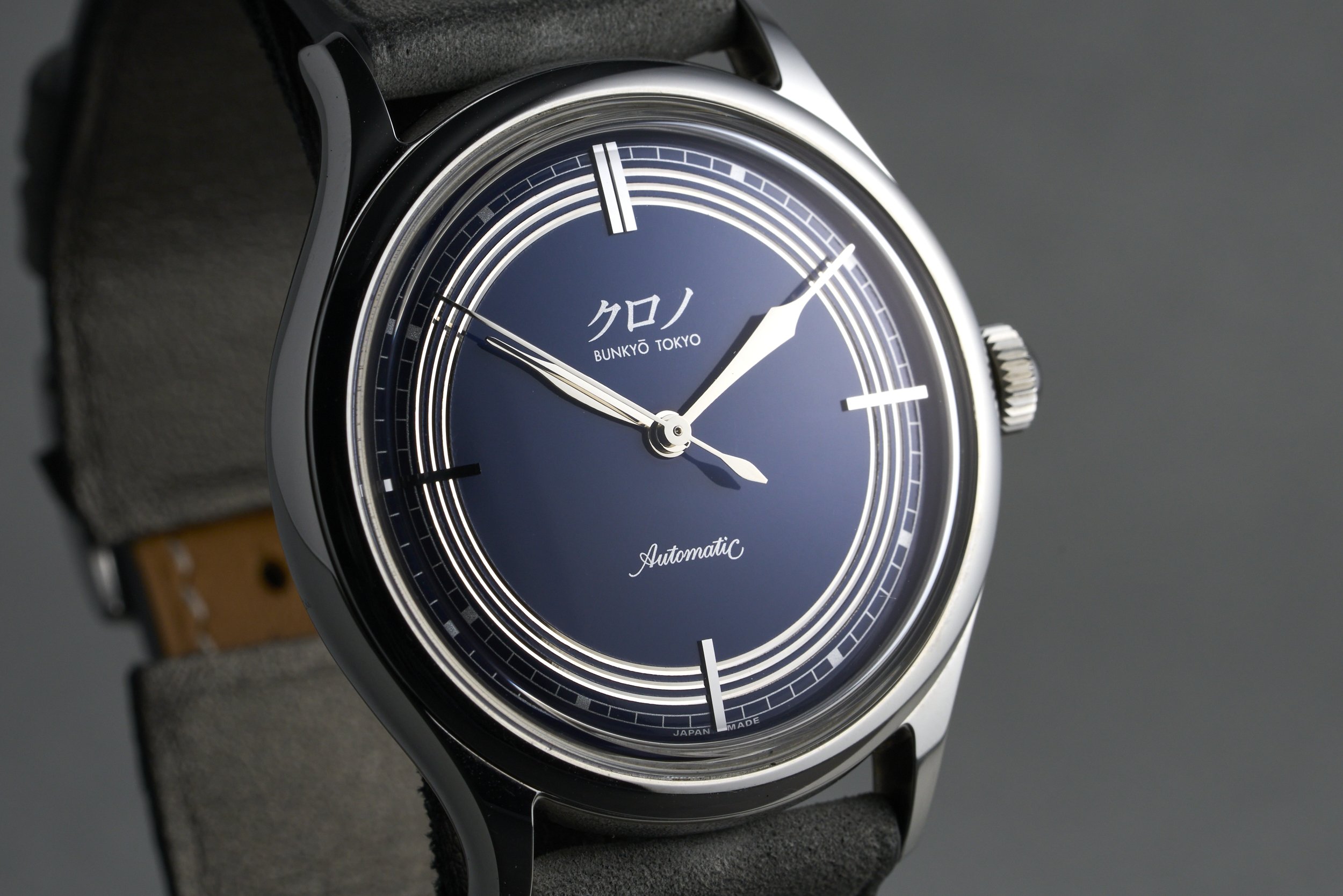 kuronotokyo-midnightblueanniversary.boxpapers-7200R-blue.dial-2022-oysterpalace-OP2151-04.jpg