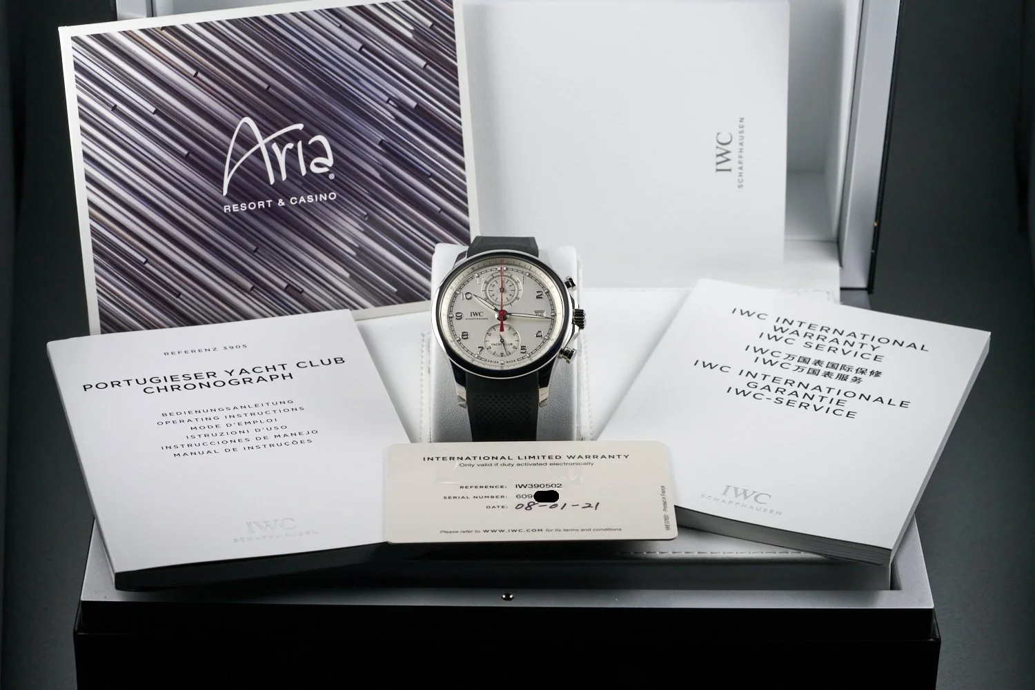 iwc-yachtclub.chrono.boxpapers-IW390502-white.dial-2021-oysterpalace-OP2221-09.jpg