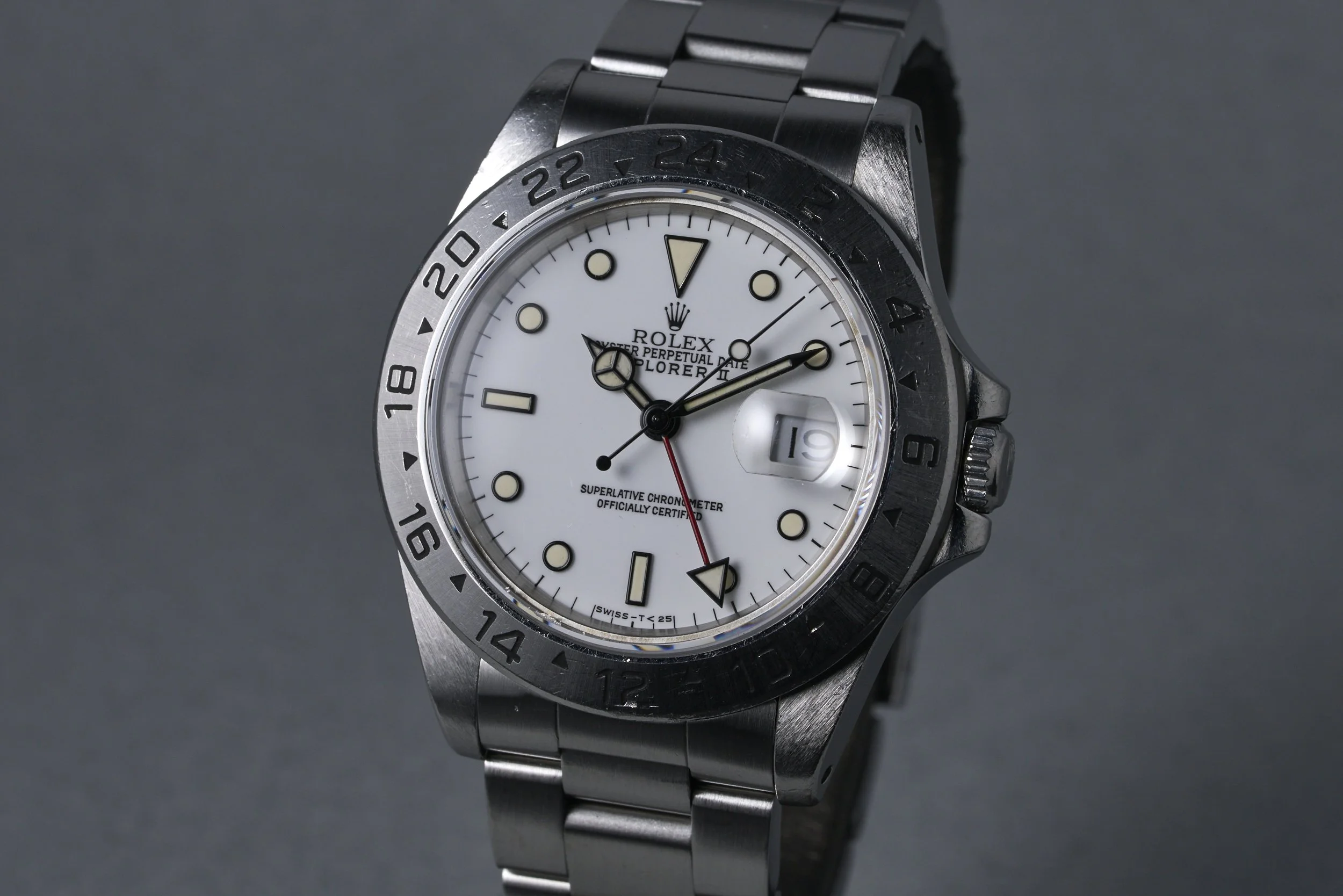 rolex-explorer2-16570-white.dial-1991-oysterpalace-OP2212-03.jpg
