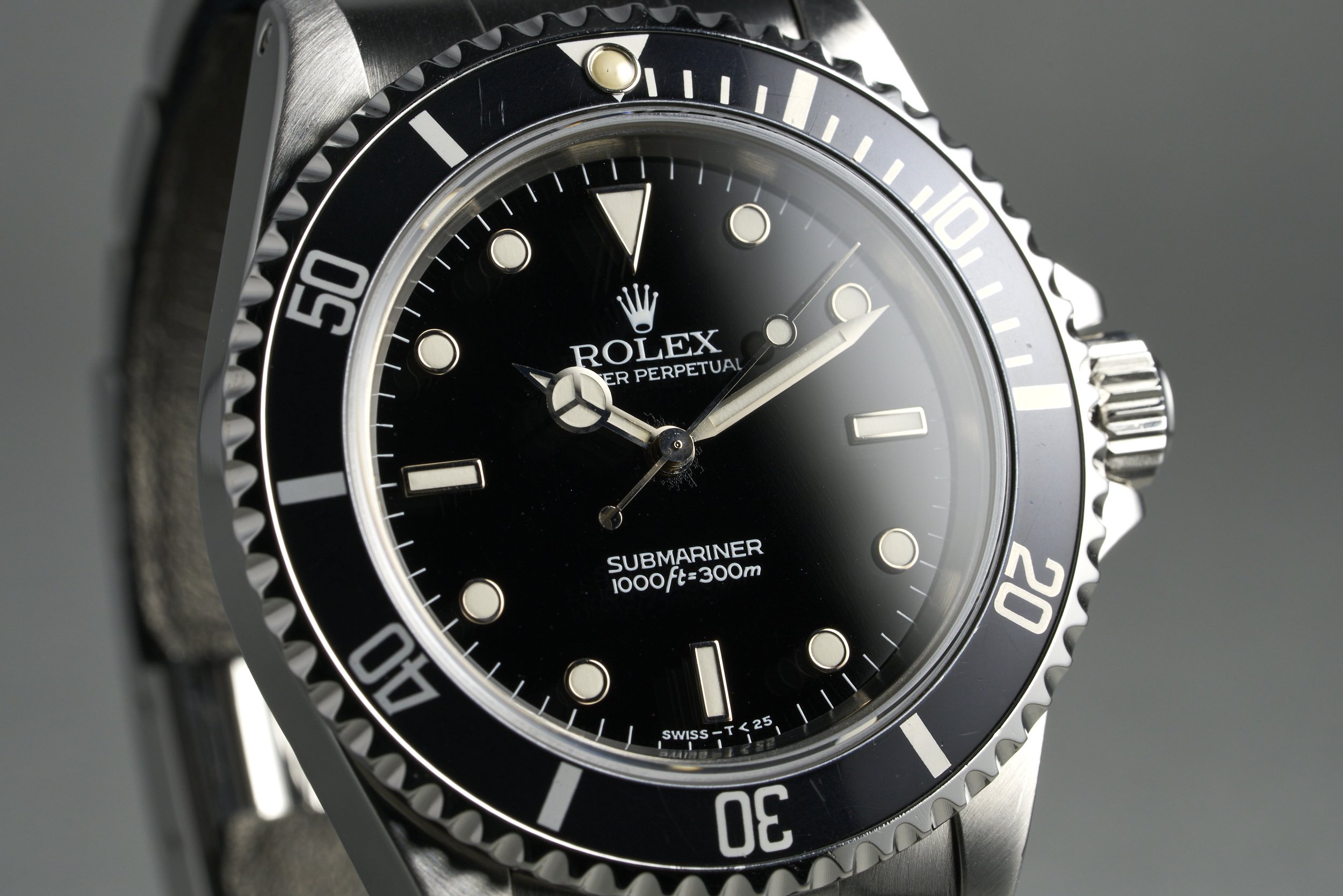 rolex-submairner-14060-tritium.dial-1995.T-oysterpalace-OP2130-04.jpg
