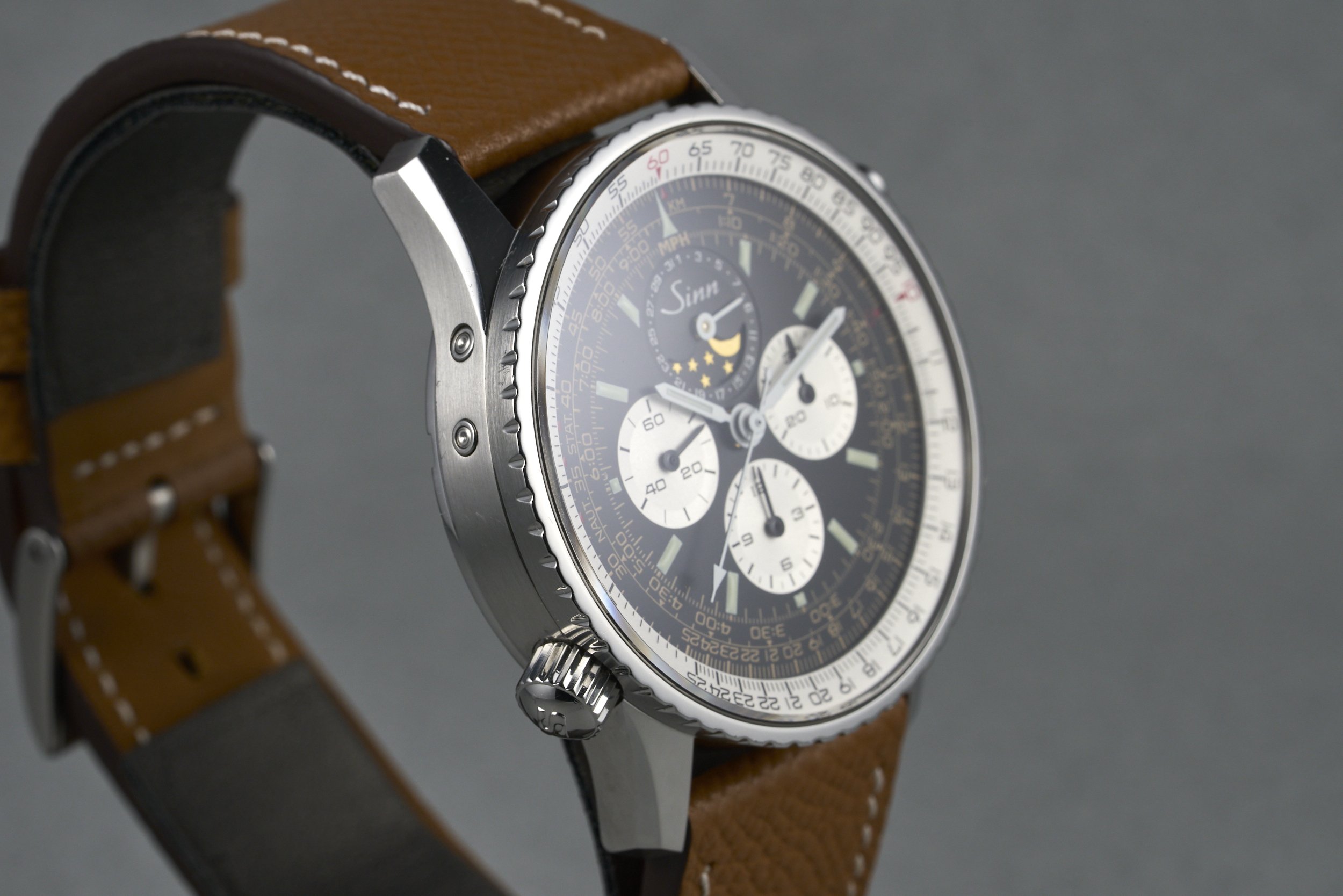 sinn-klassik.box-903.081-reverse.panda.dial-2009-oysterpalace-OP2153-05.jpg