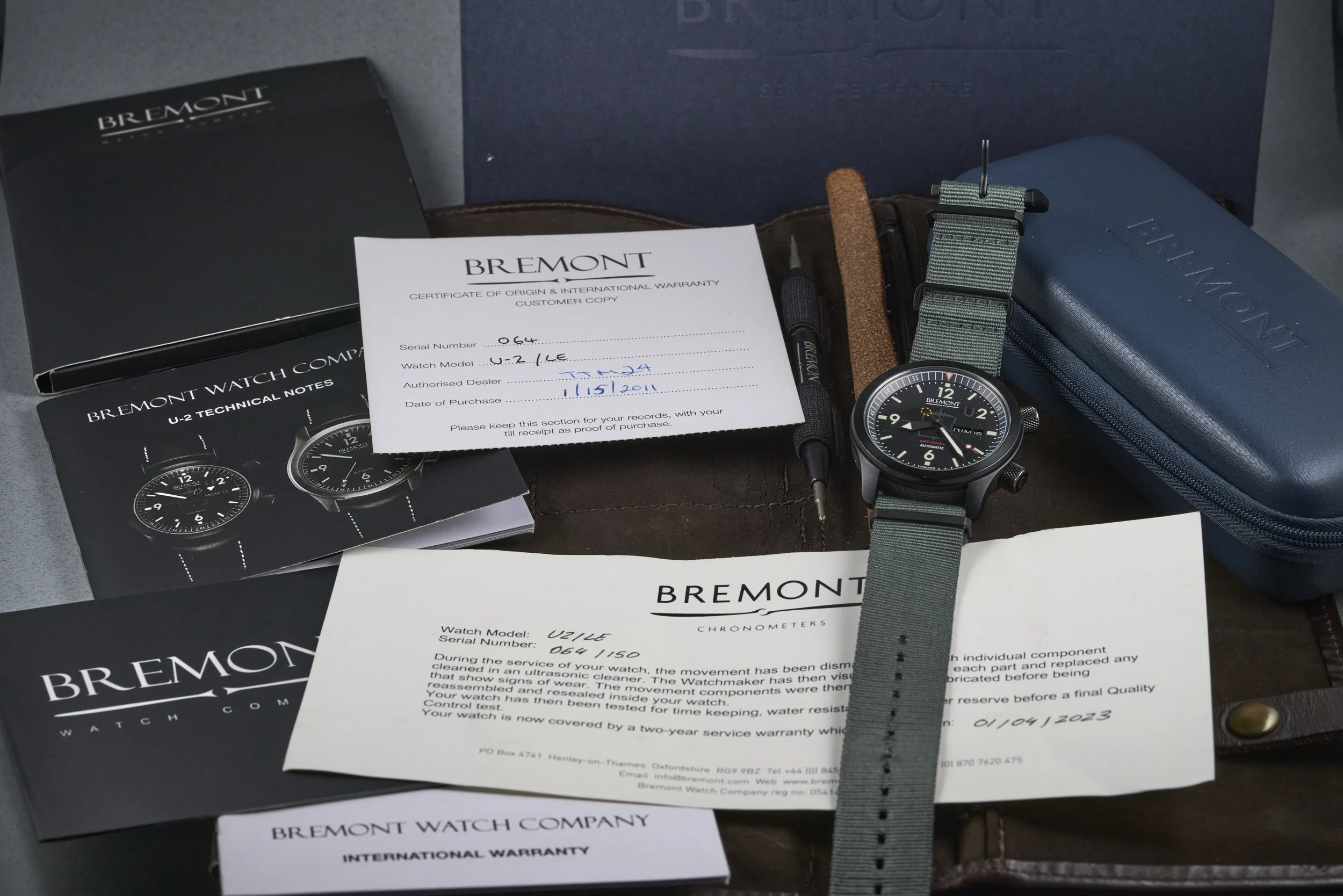 bremont-U2LE.dlc.boxpapers.limited.edition-USLE-black.doal-2011-oysterpalace-OP2196-08.jpg