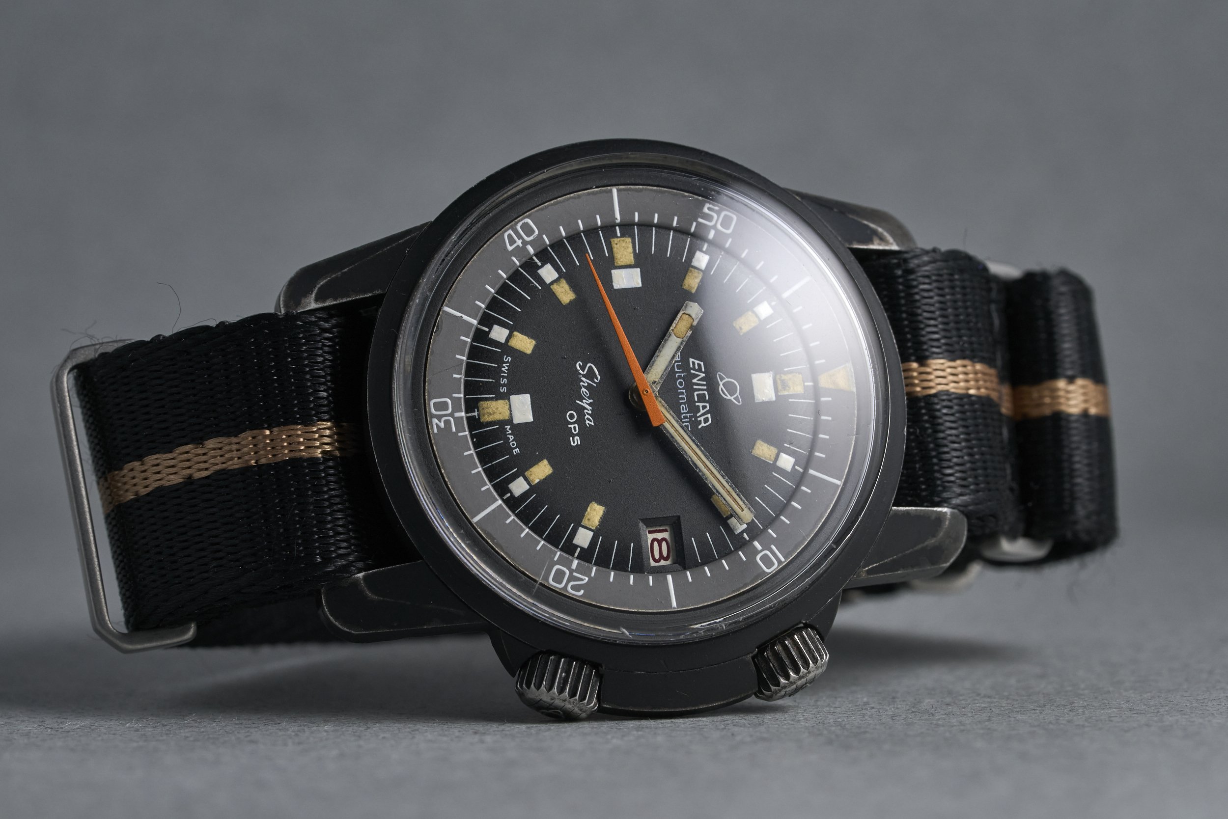 enicar-sherpa.ops.pvd-2342-black.dial-1970s-oysterpalace-OP2157-11.jpg