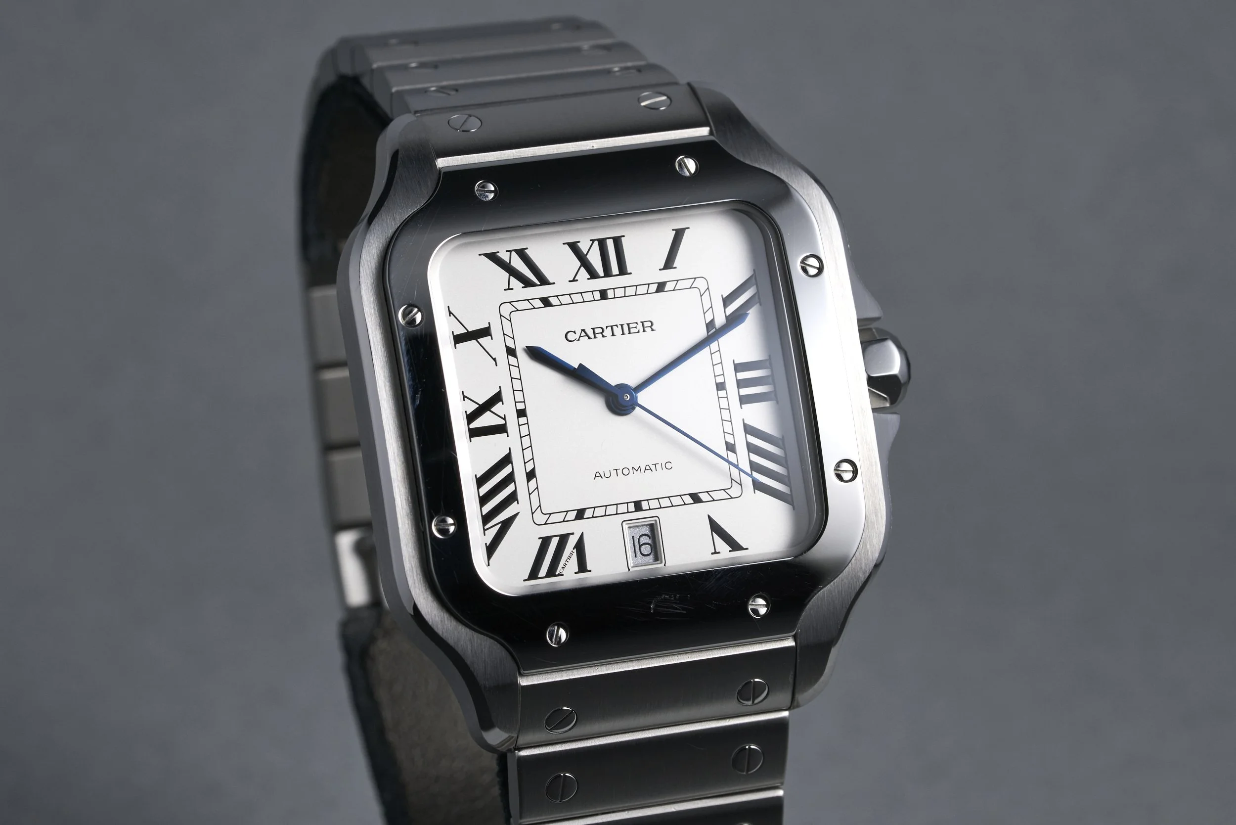 cartier-santos.boxpapers-WSSA0018-silver.dial-2022-oysterpalace-OP2344-02.jpg
