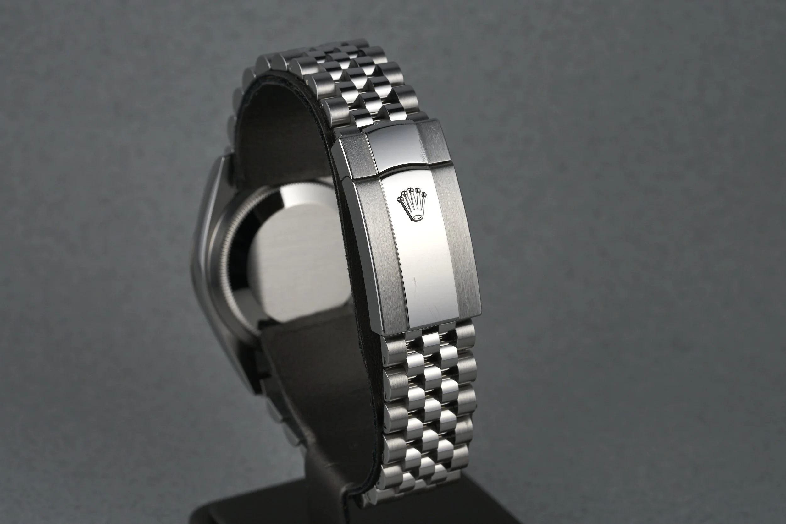 rolex-datejust.36.boxpapers-126234-mint.green.dial-2023-oysterpalace-OP2173-07.jpg