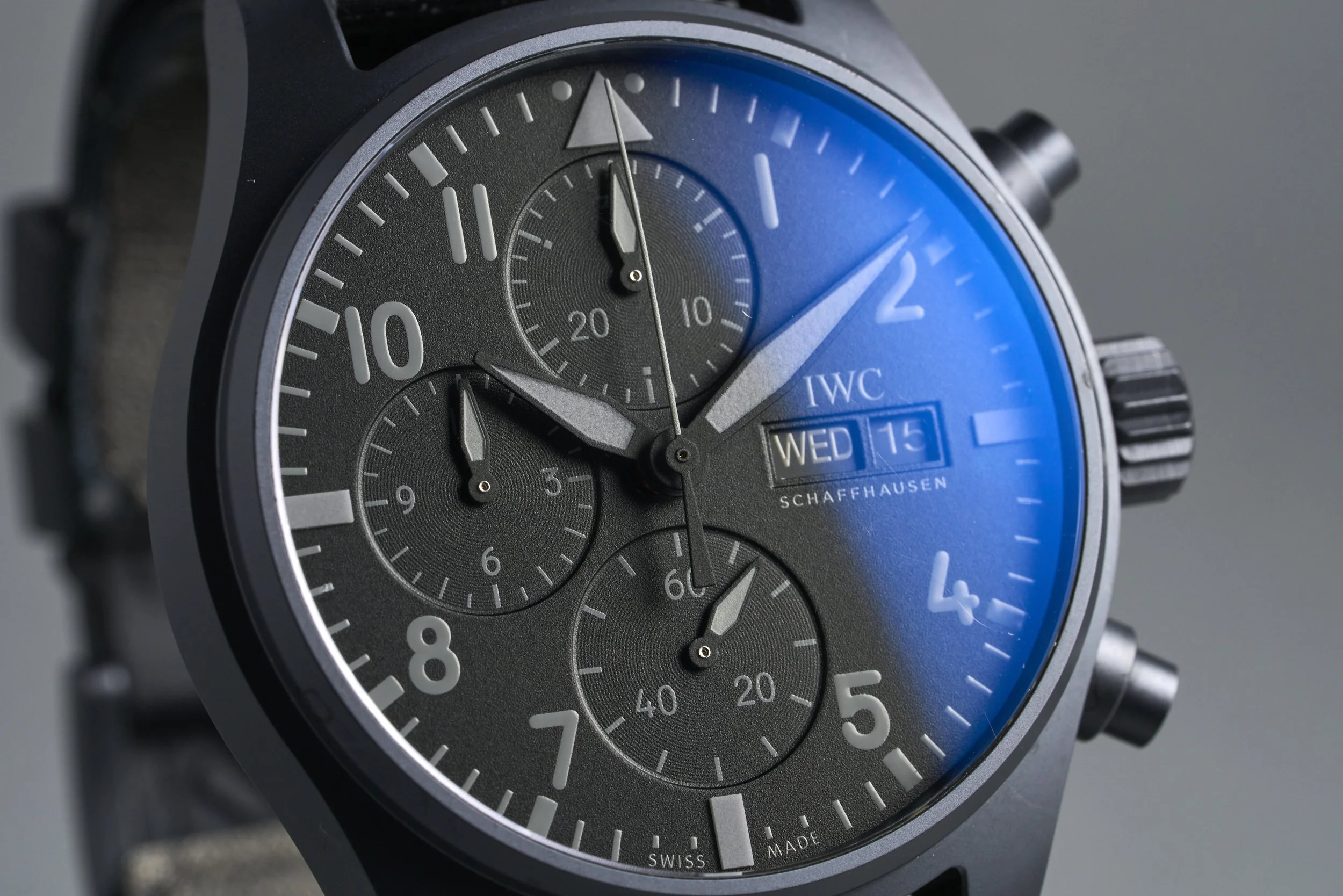 iwc-pilots.watch.chrono.ceratanium.boxpapers-IW388106-black.dial-2022-oysterpalace-OP2316-04.jpg