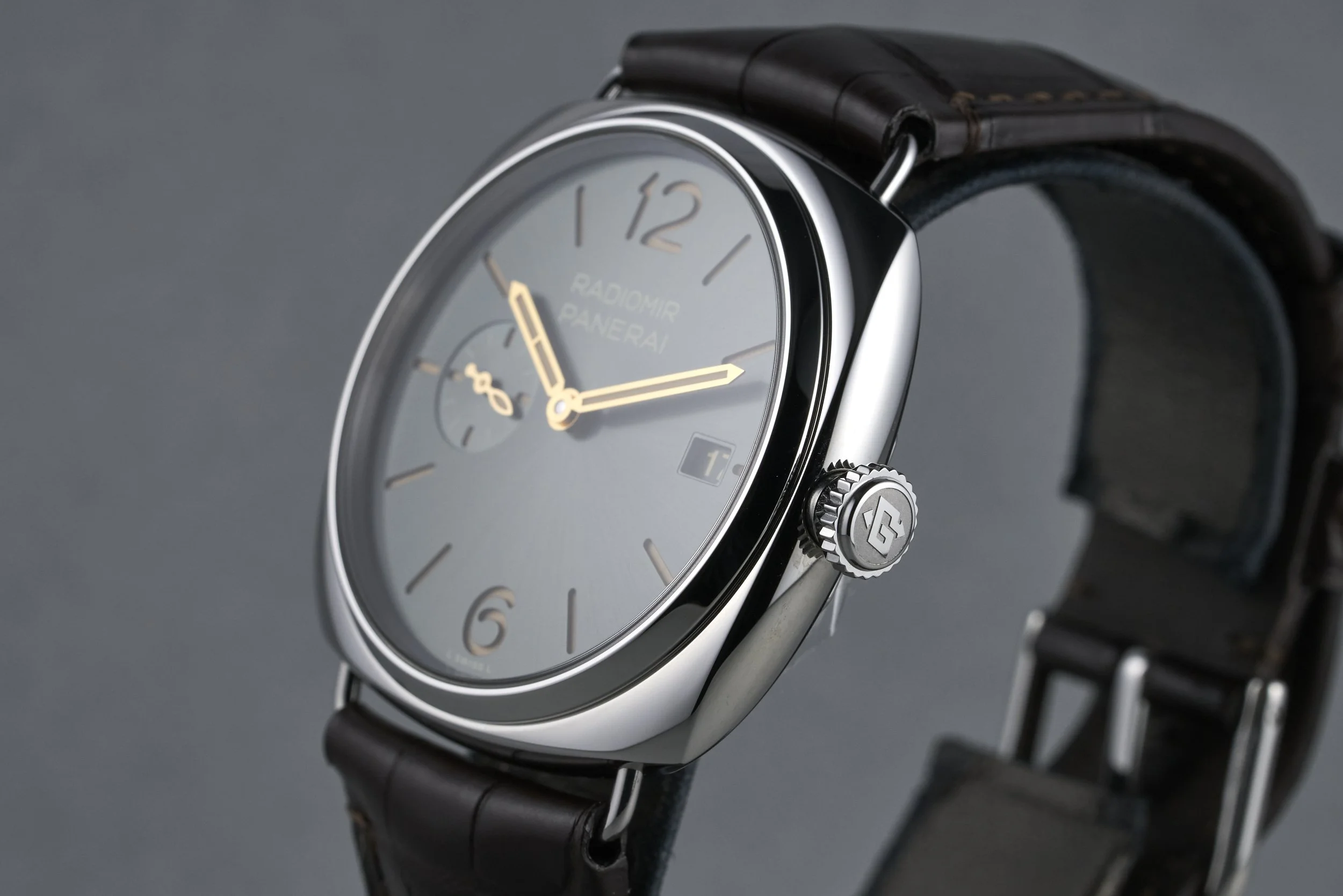 panerai-quaranta.boxpapers-PAM01573-green.dial-2025-oysterpalace-OP2345-06.jpg