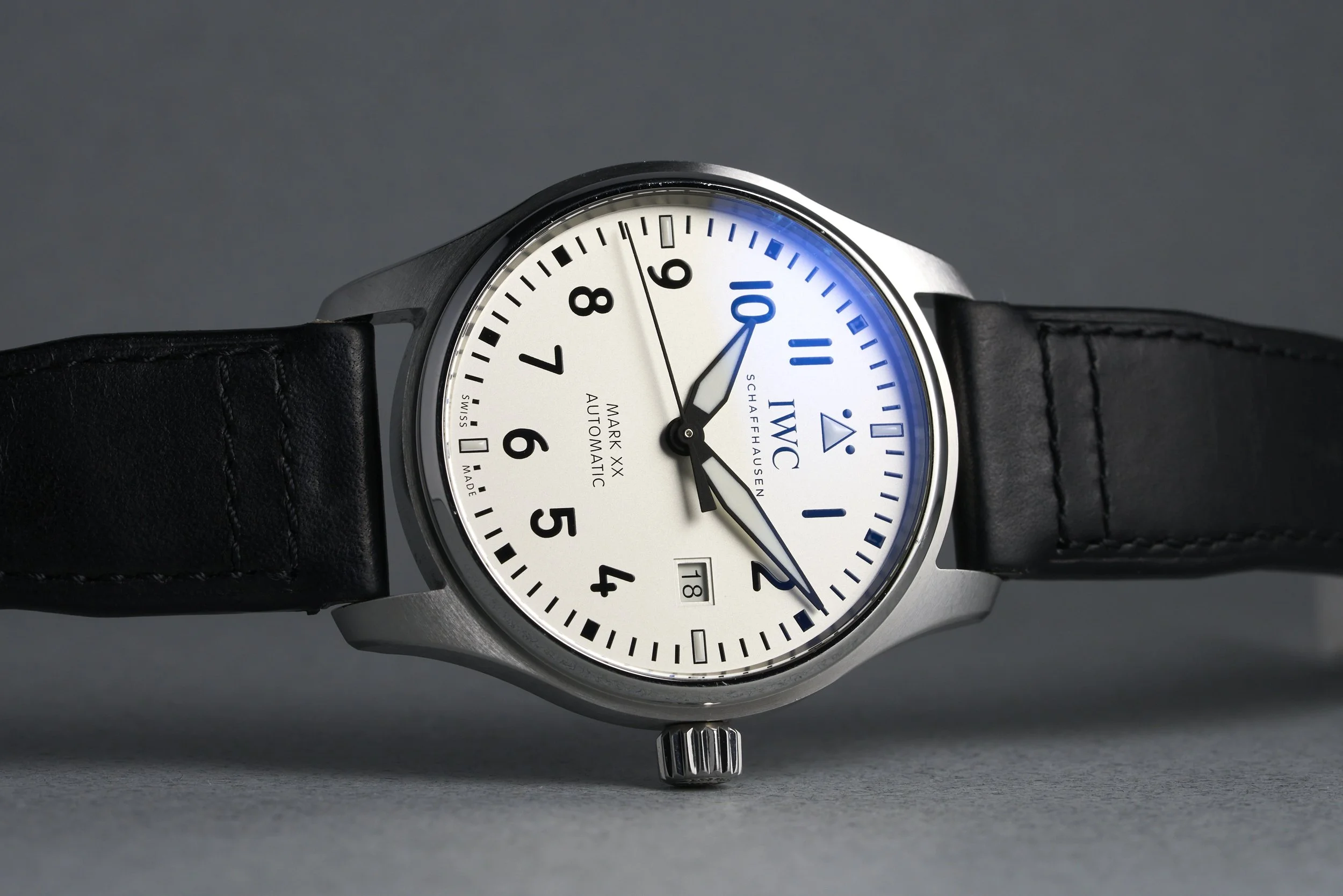iwc-Pilots.Watch.markxx.boxpapers-IW328207-silver.dial-2024-oysterpalace-OP2270-10.jpg