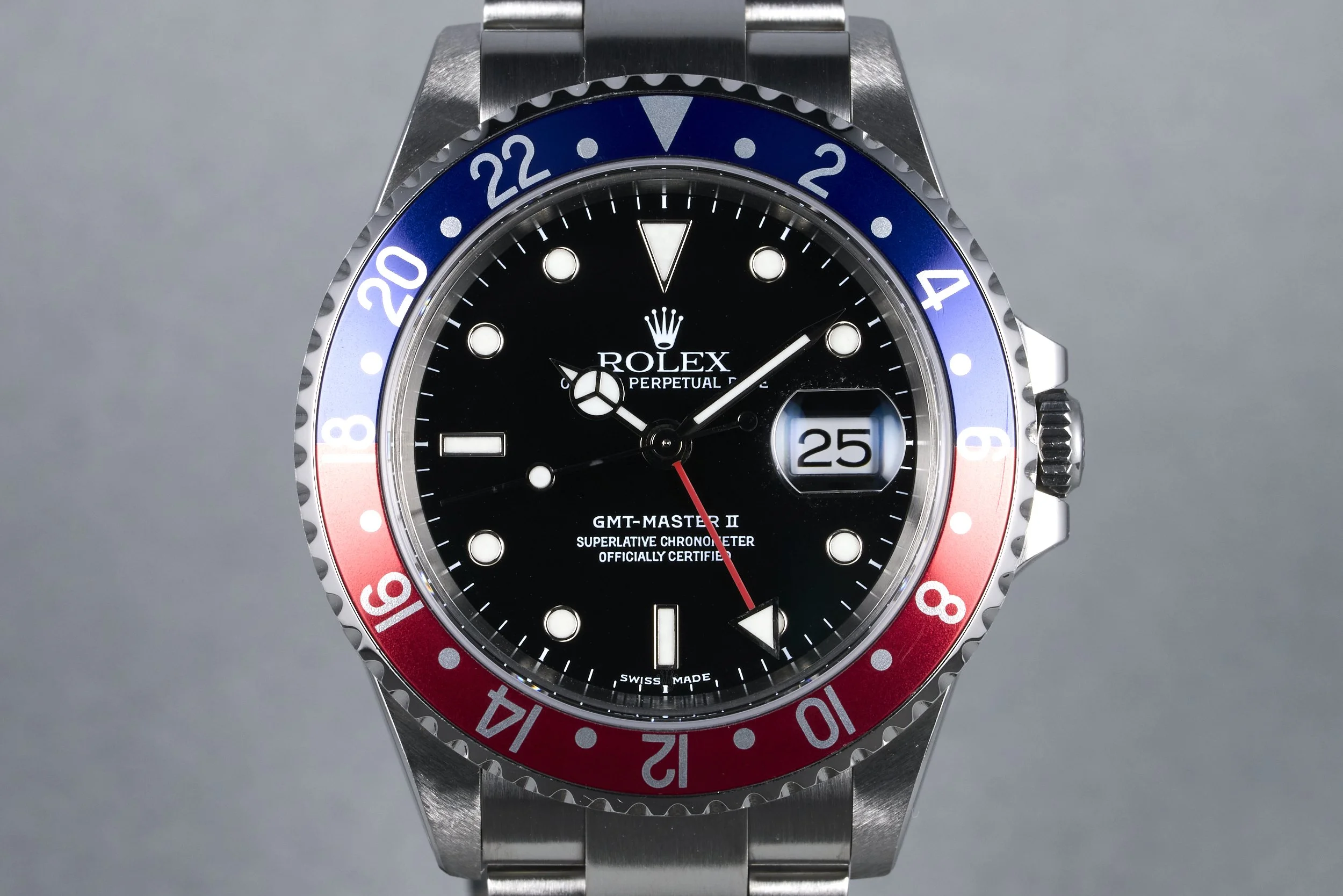 rolex-gmtii.pepsi-16710-luminova.dial-2000-oysterpalace-OP2296-01.jpg