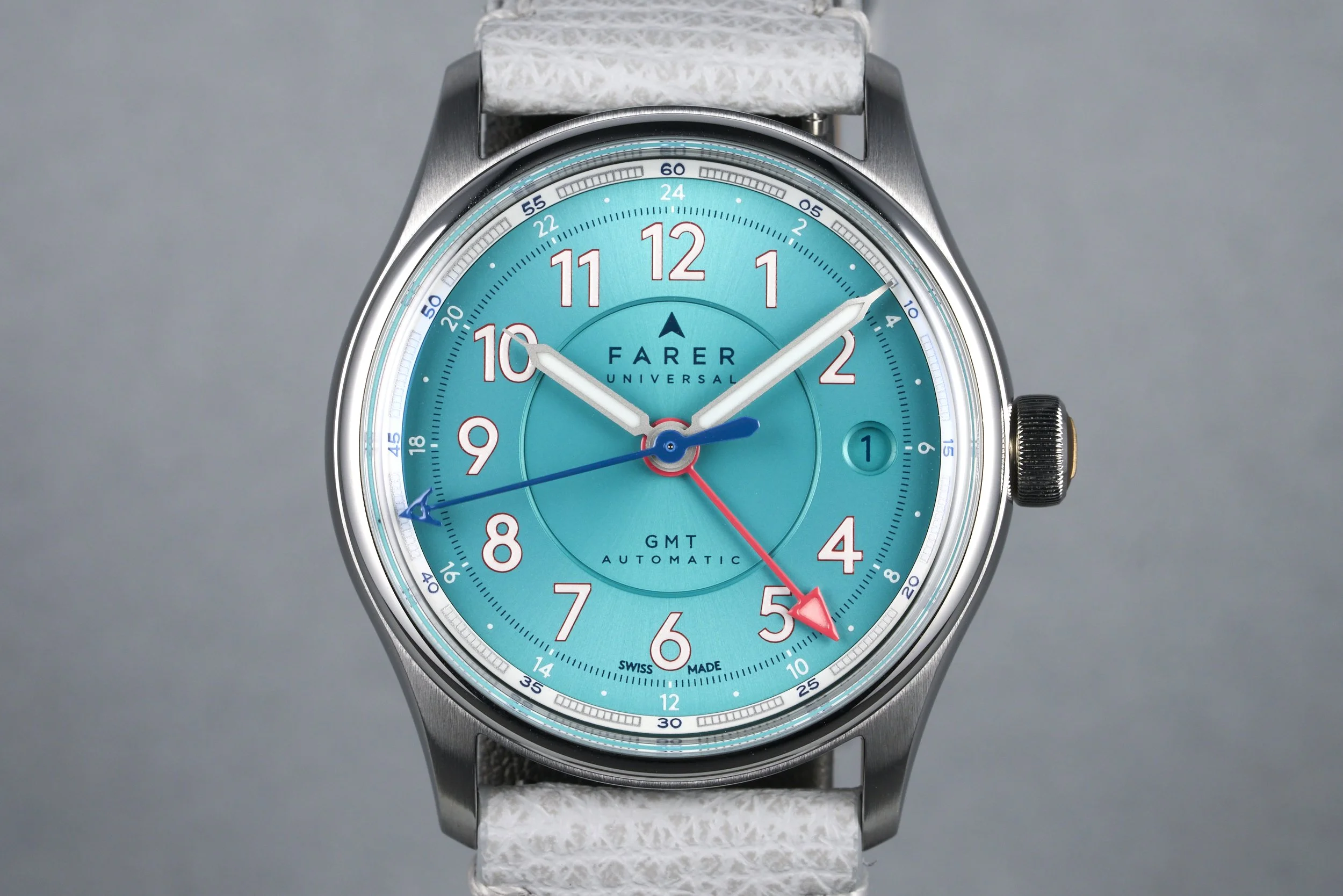 farer-lander.boxpapers-seacoast-blue.dial-2022-oysterpalace-OP2251-01.jpg