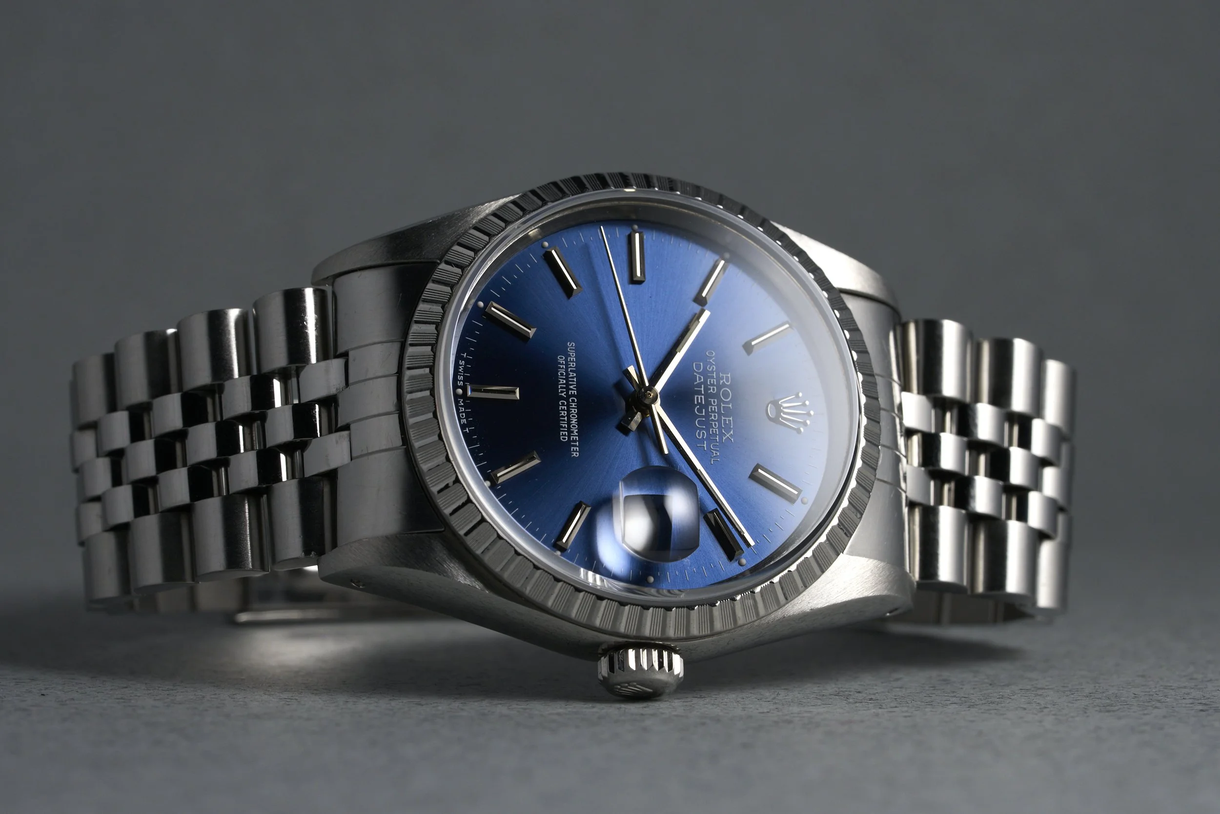 rolex-datejust-16220-blue.dial-1991.X-oysterpalace-OP2176-14.jpg