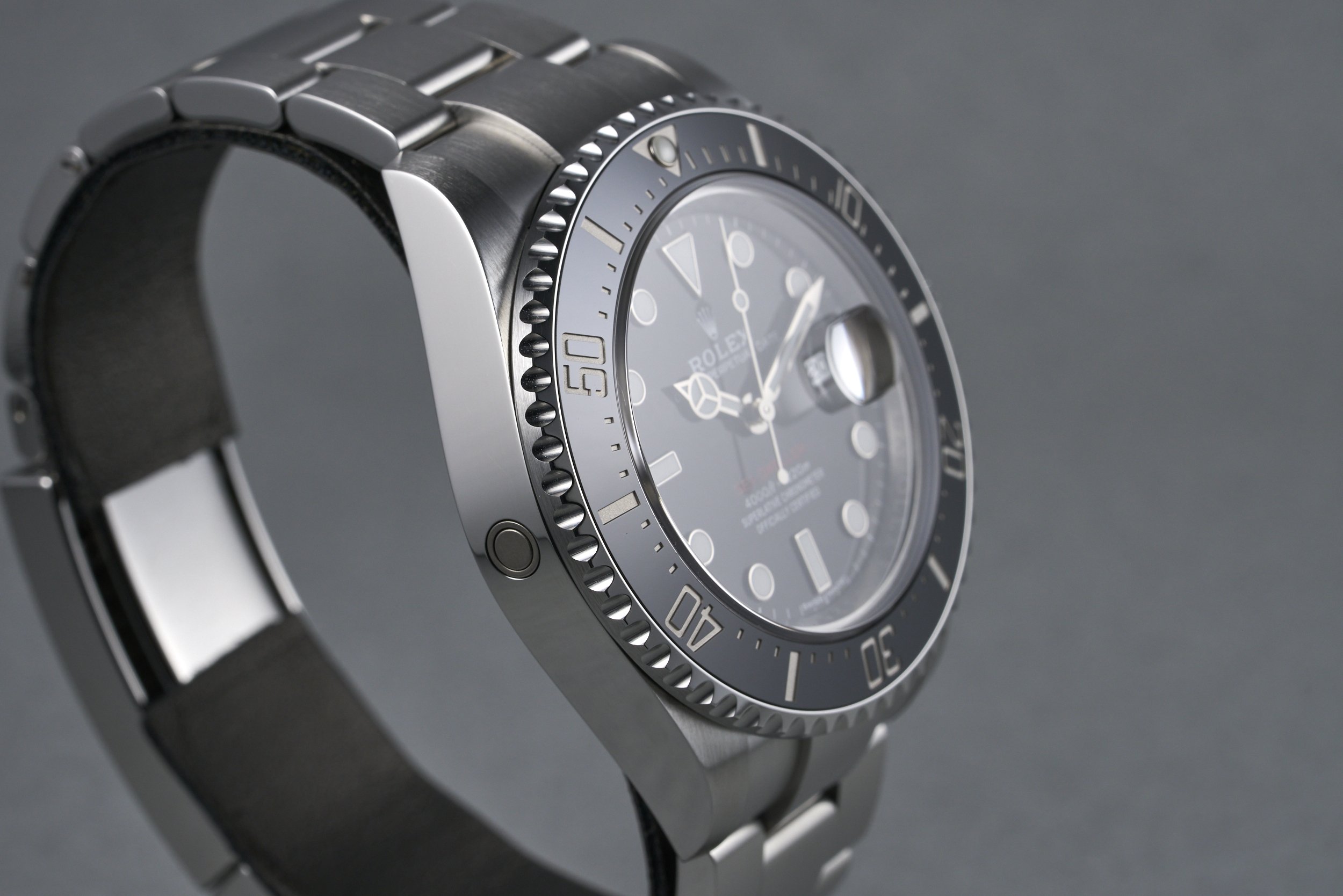 rolex-seadweller43.boxpapers-126600-red.text.dial-2018-oysterpalace-OP2163-05.jpg