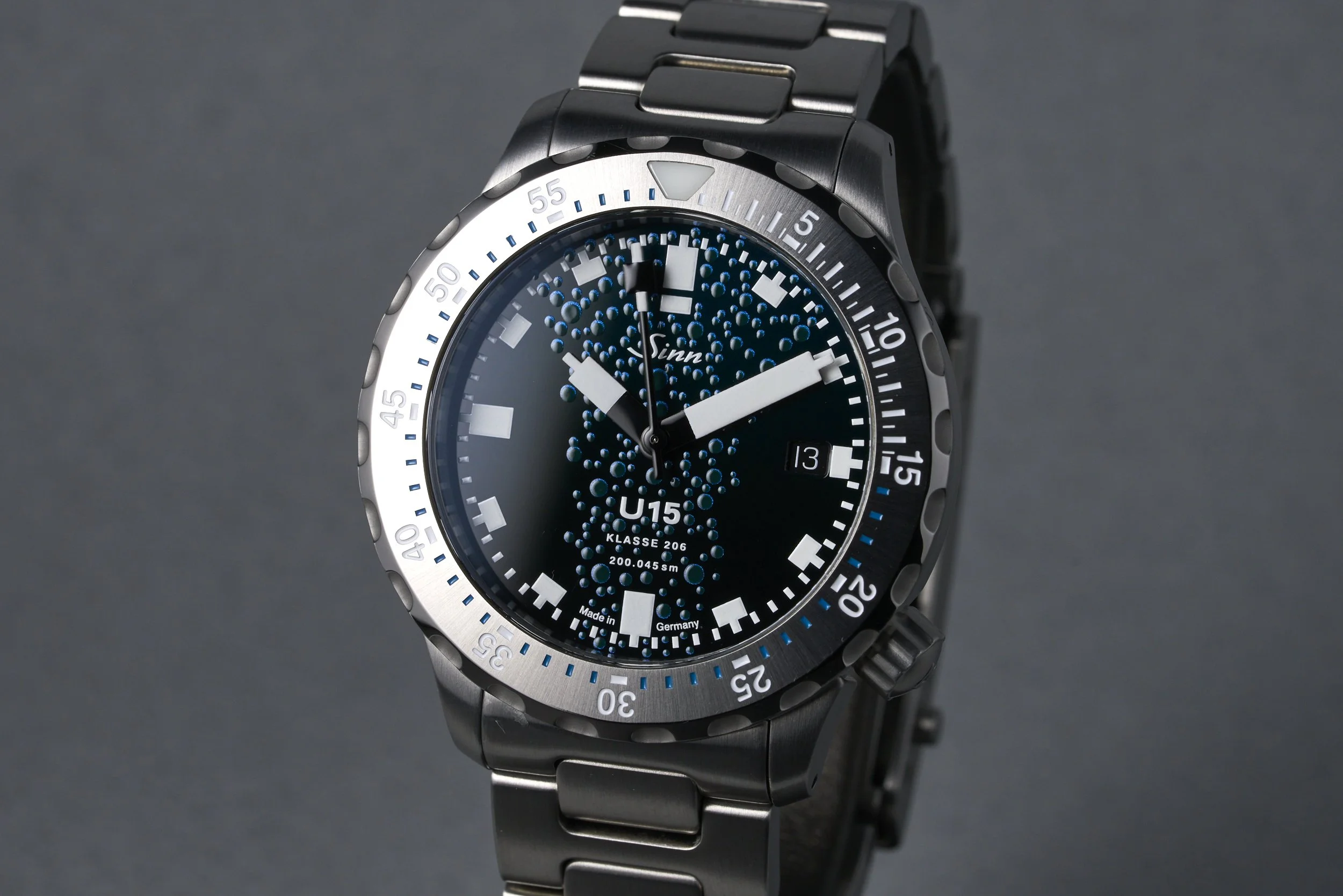 Sinn-u15.limitededition.boxpapers-U15LE-blue.dial-2025-oysterpalace-OP2281-03.jpg