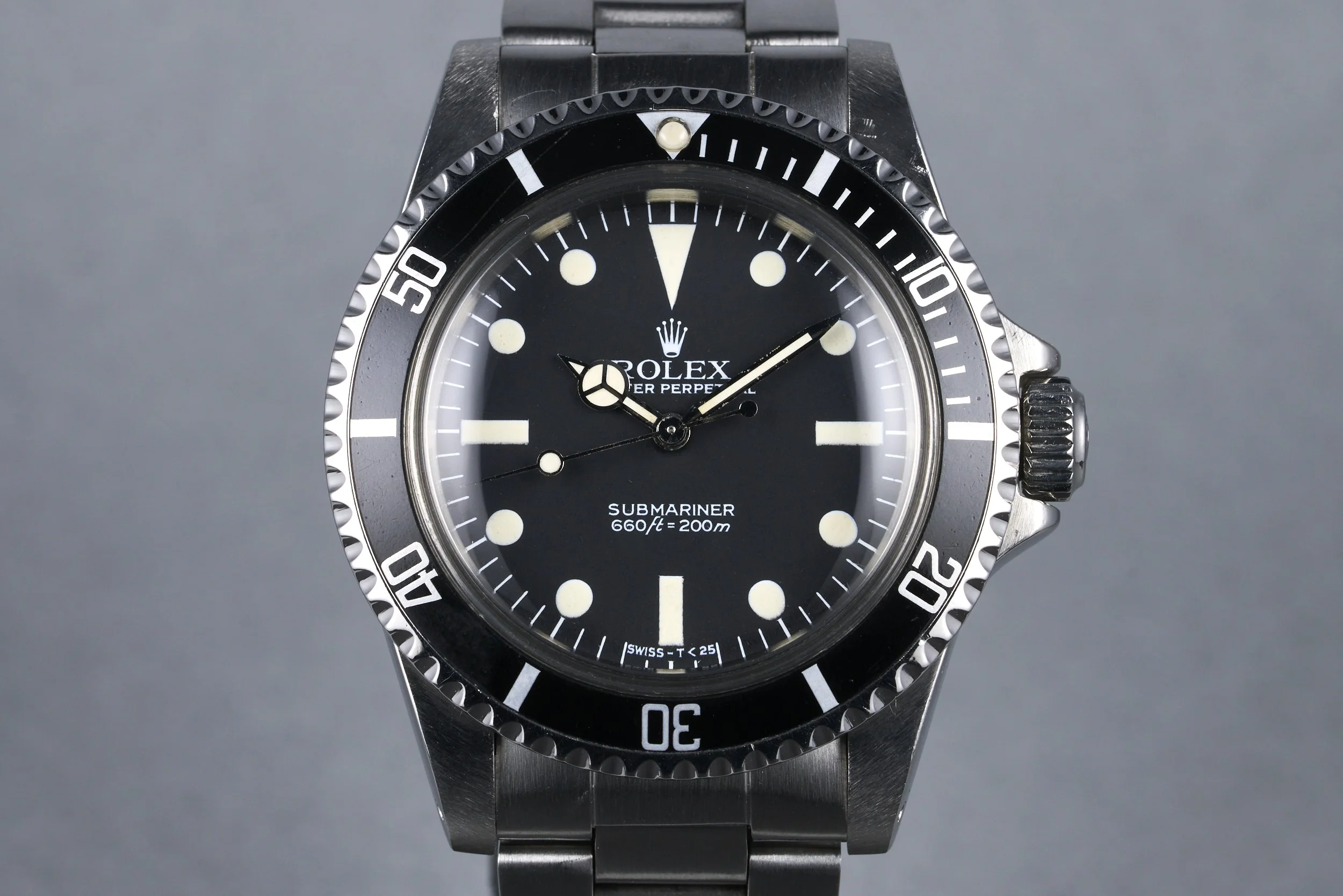 rolex-submariner.boxpapers-5513-mk 5.maxi.dial-8.0mill-oysterpalace-OP2292-01.jpg