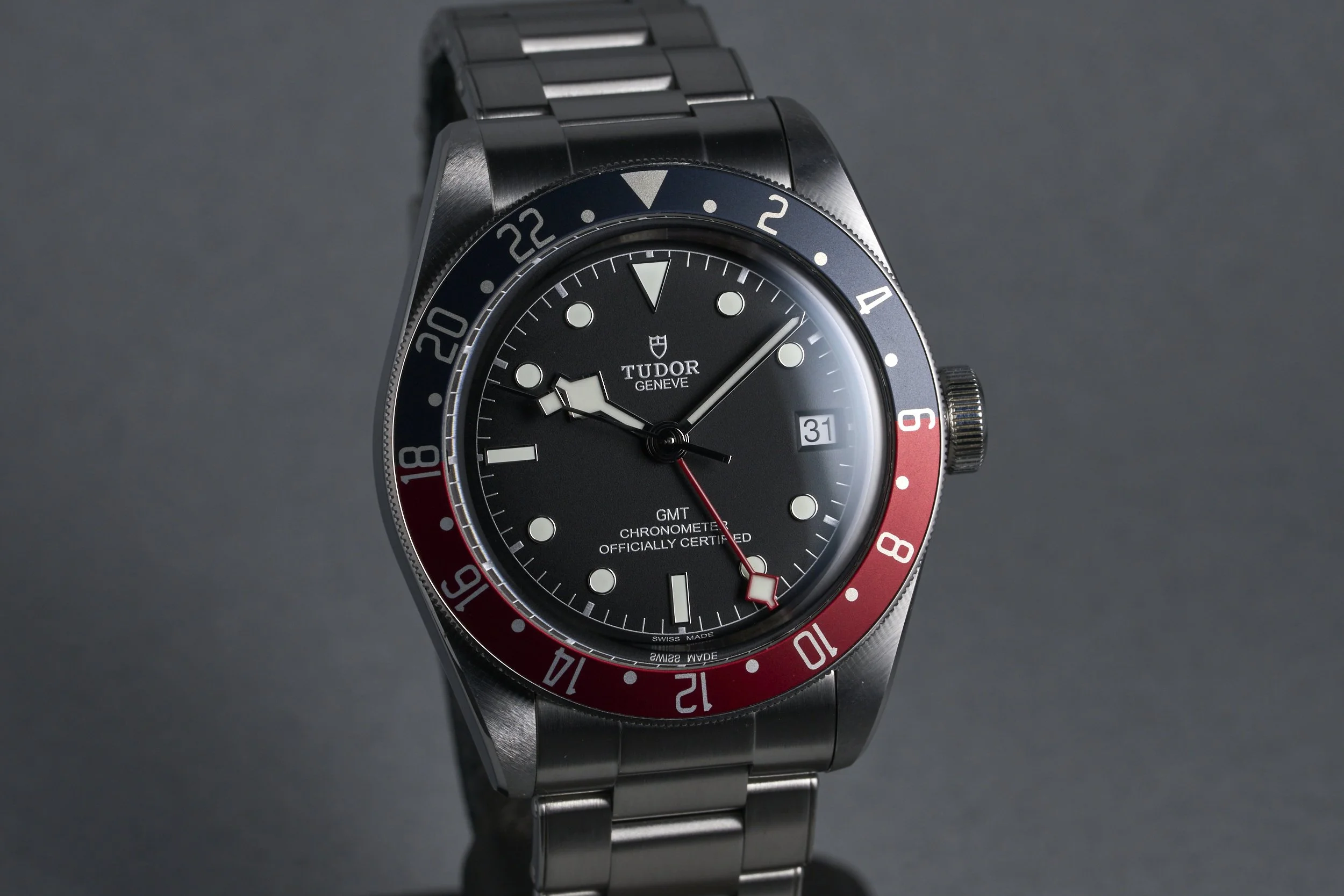 tudor-black.bay.gmt.boxpapers-79830RB-black.dial-2018-oysterpalace-OP2285-02.jpg