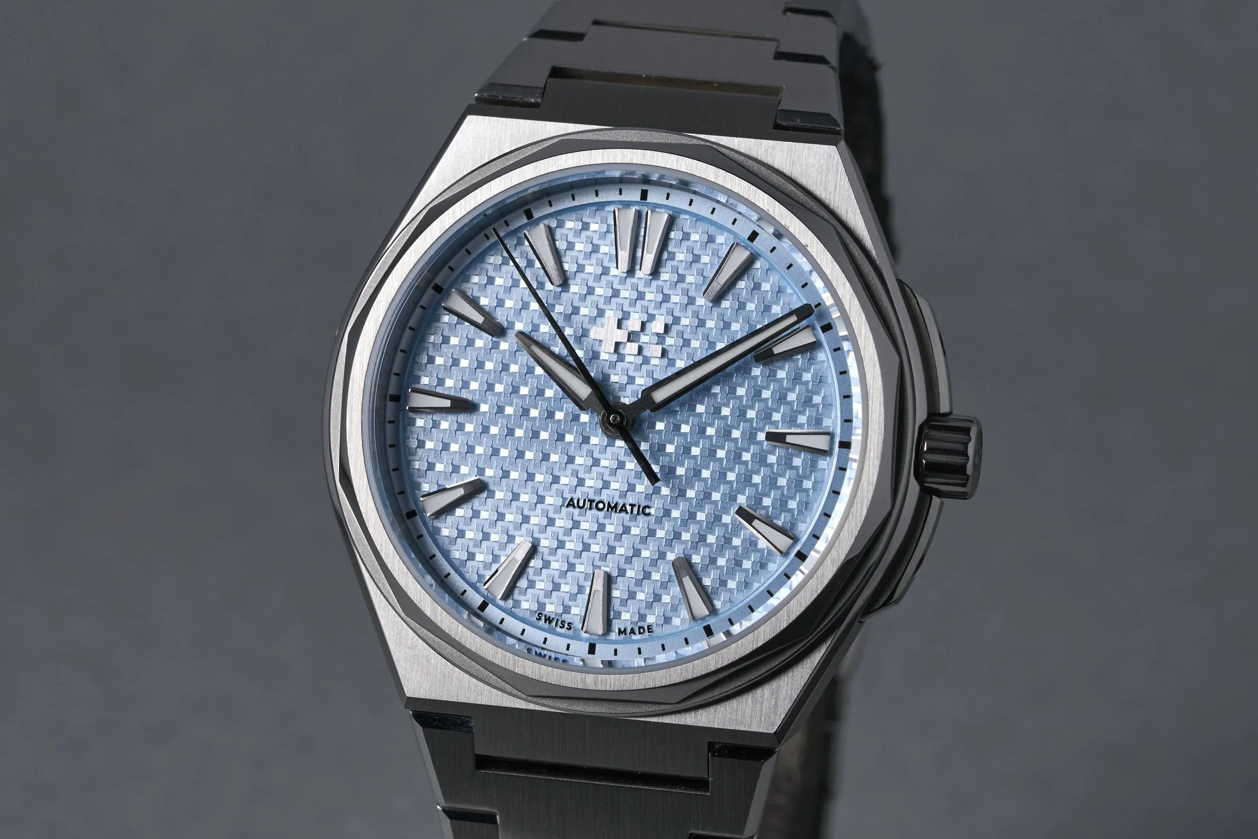 chistopherward-twelve.boxpapers-nordic.blue-light.blue.dial-2023-oysterpalace-OP2255-03.jpg