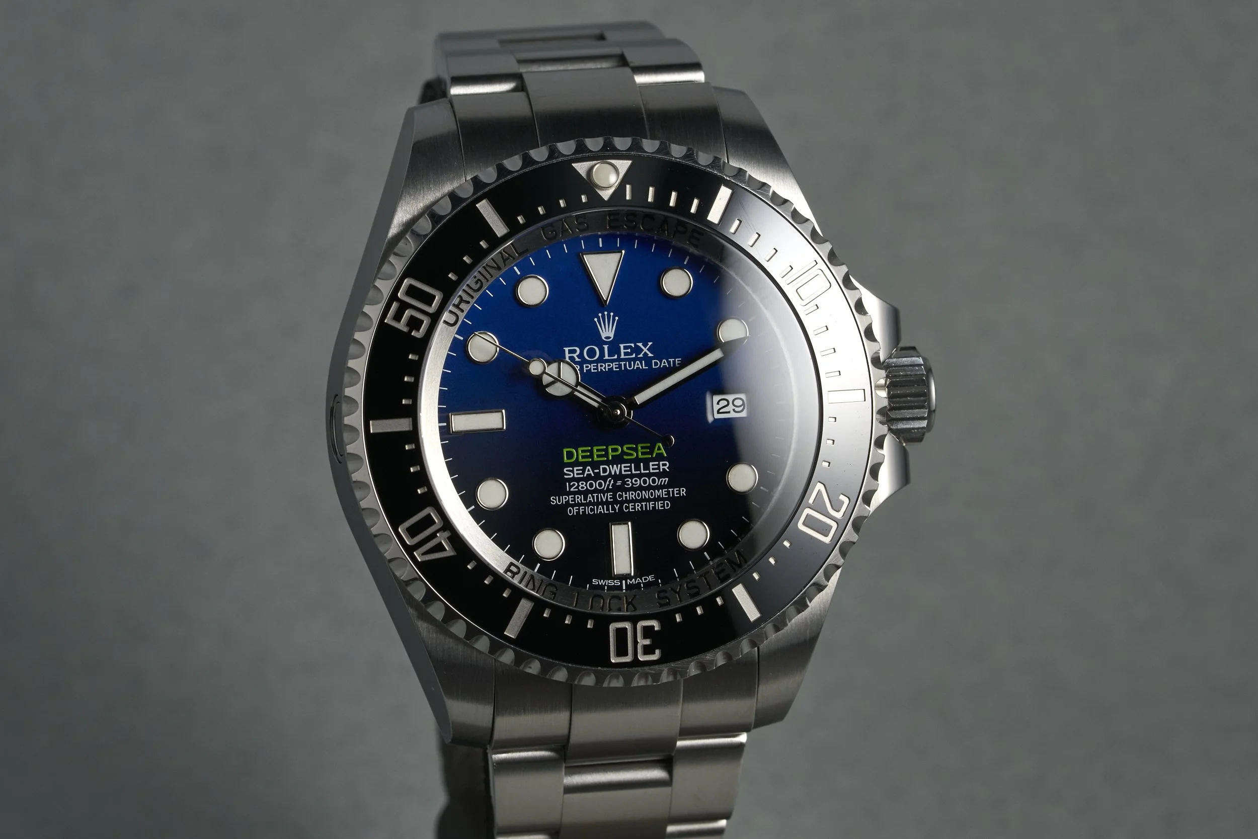 rolex-seadweller.deepsea.boxpapers-116660-DBlue.dial-2015-oysterpalace-OP2261-02.jpg