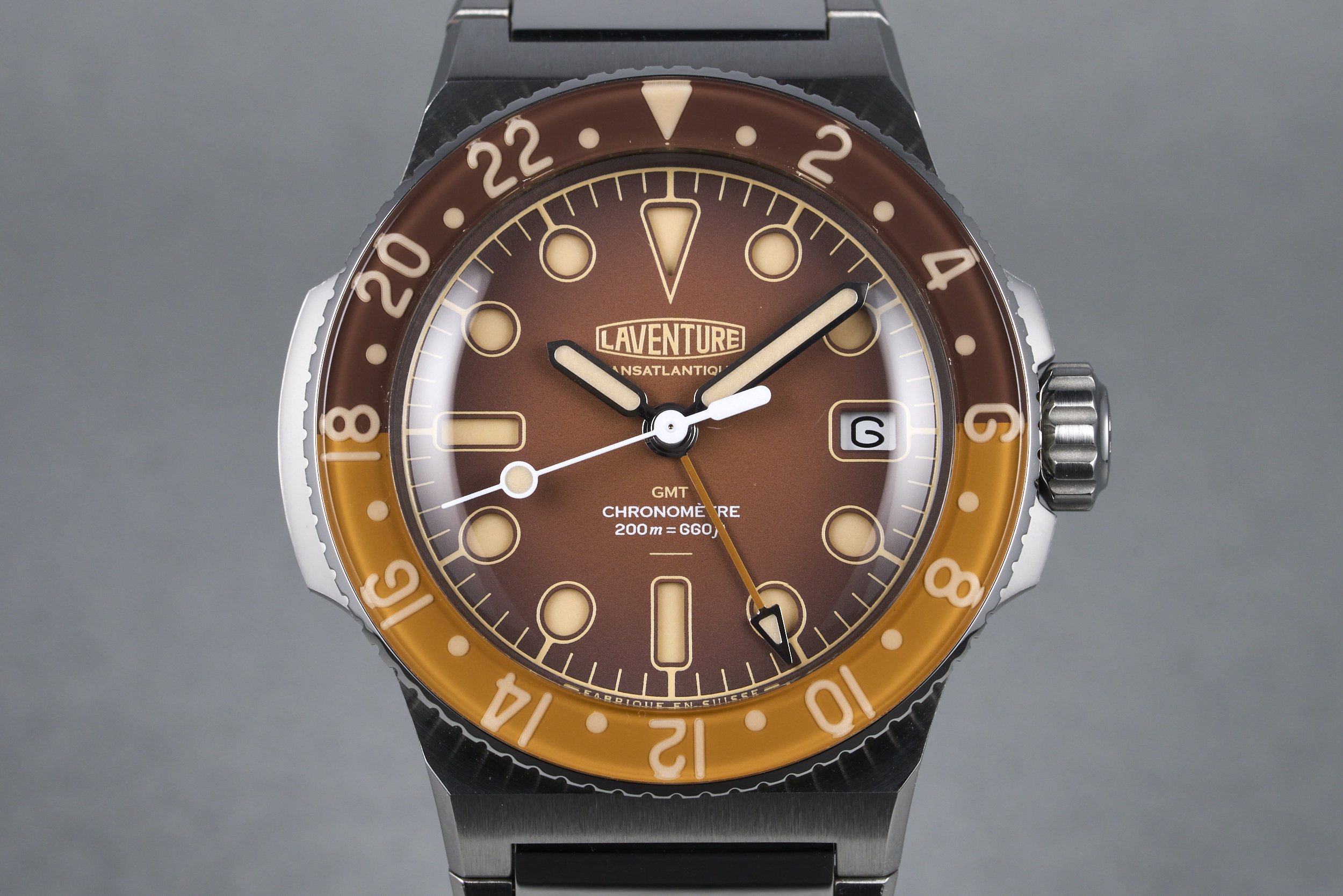 laventure-transatlantiqueII.boxpapers-gmt-brown.dial-2025-oysterpalace-OP2160-01.jpg