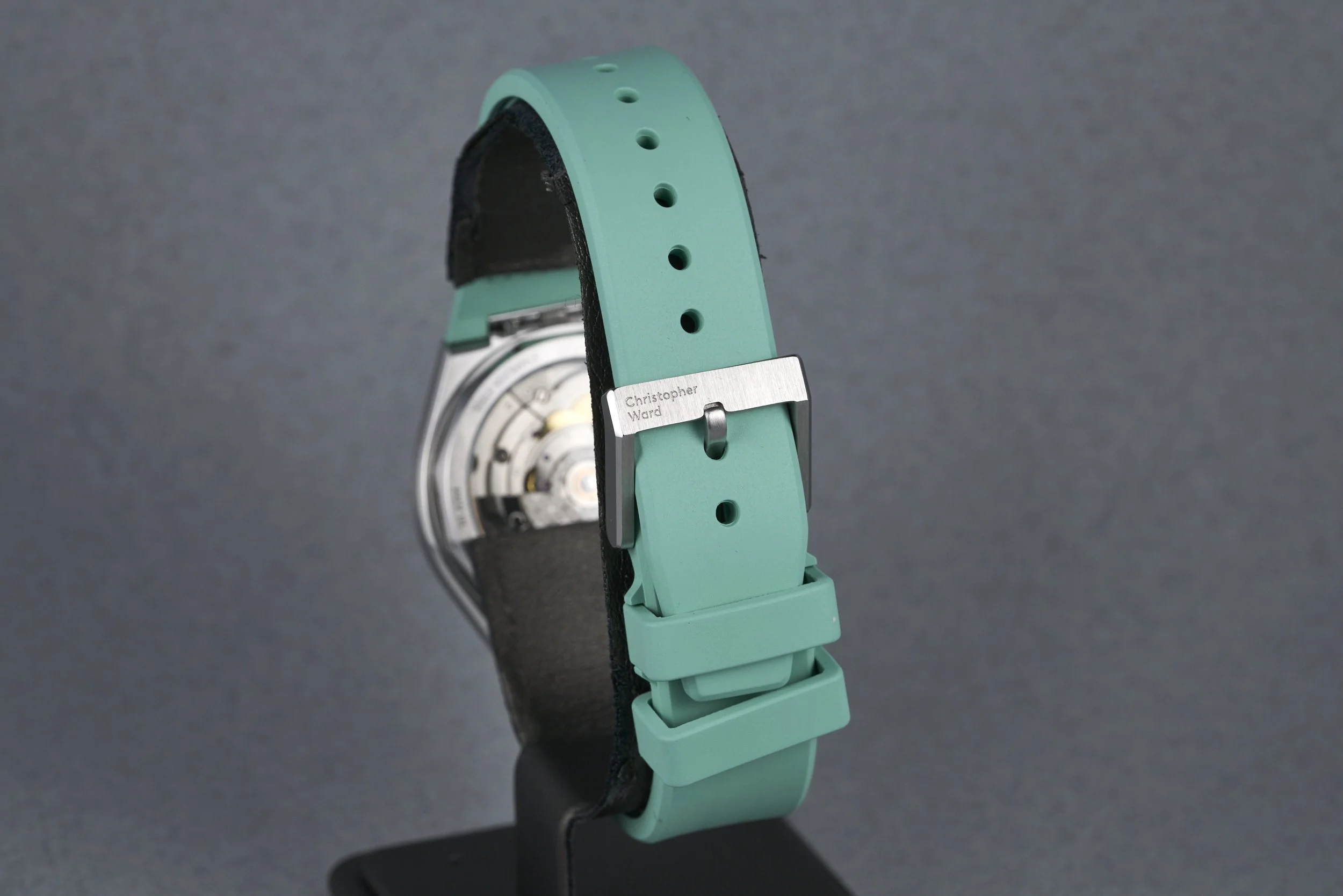 chistopherward-twelve.boxpapers-frostedlichen-mint.dial-2023-oysterpalace-OP2256-07.jpg
