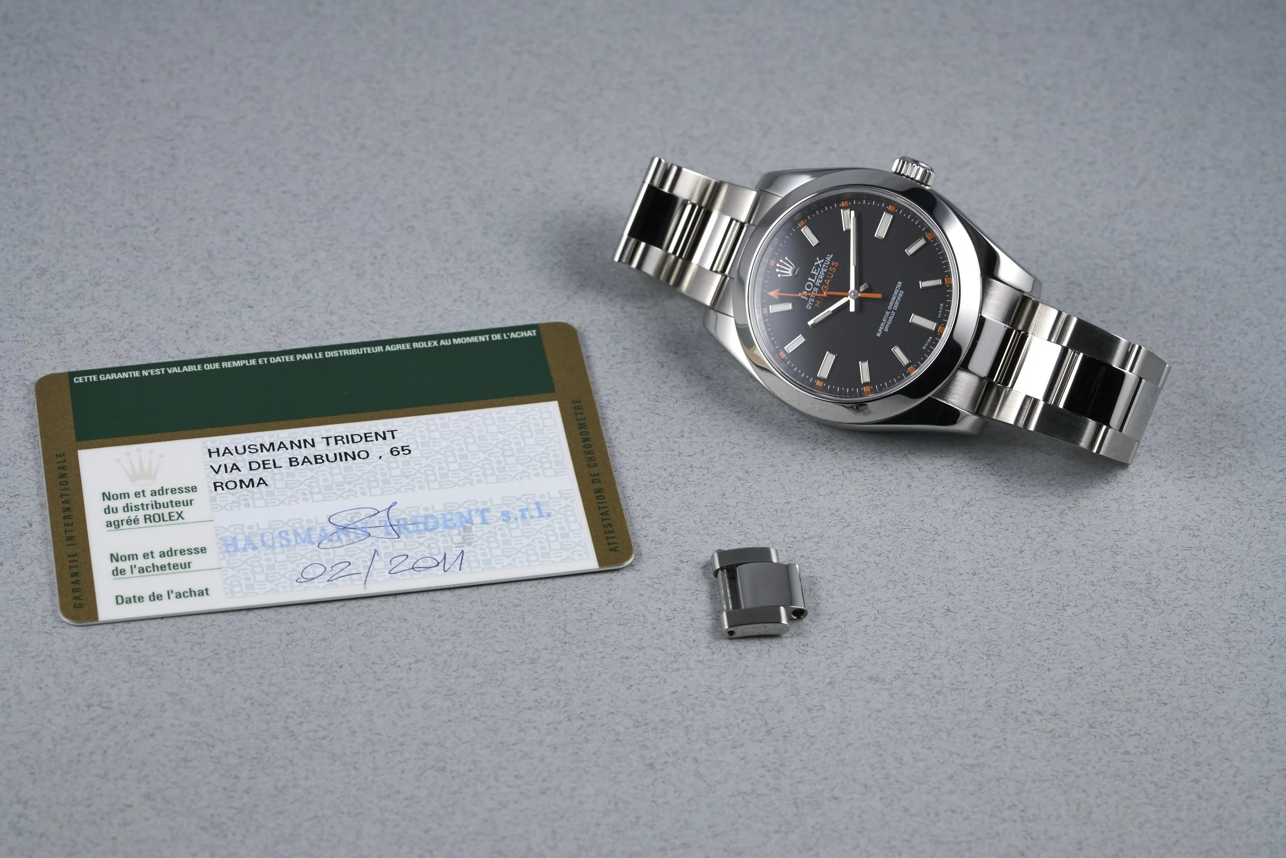 rolex-milgauss.papers-116400-black.dial-2009.V-oysterpalace-OP2293-11.jpg