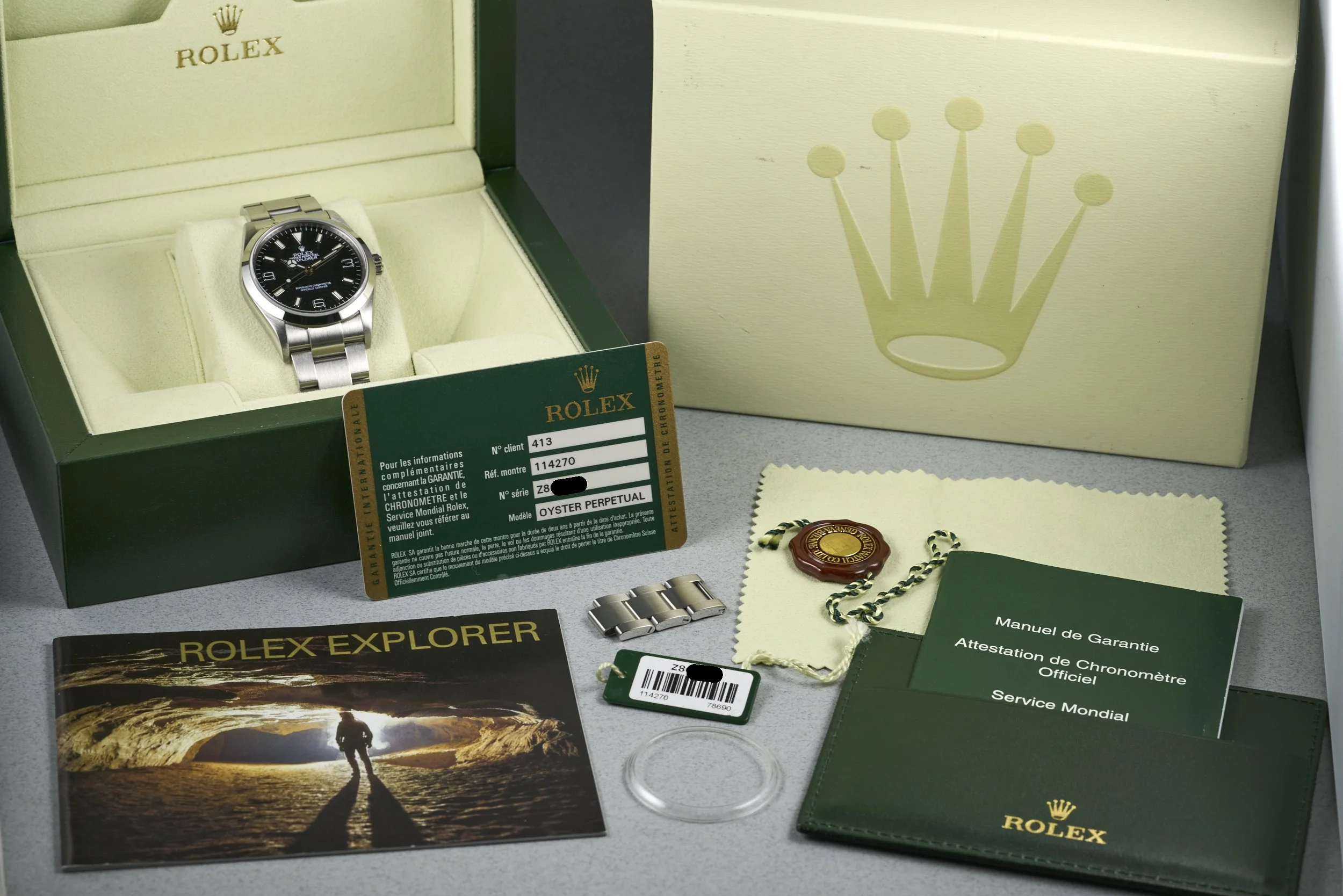 rolex-explorer.boxpapers-114270-black.dial-2006.Z-oysterpalace-OP2209-10.jpg